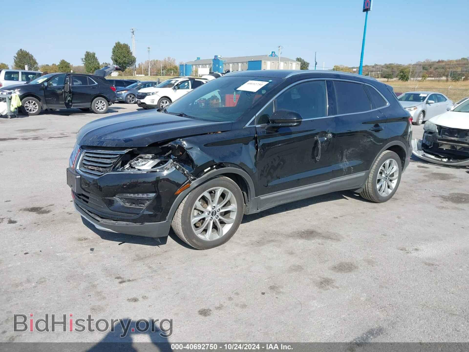 2017 LINCOLN MKC - VIN: 5LMCJ2C9XHUL02330 - Photo 2