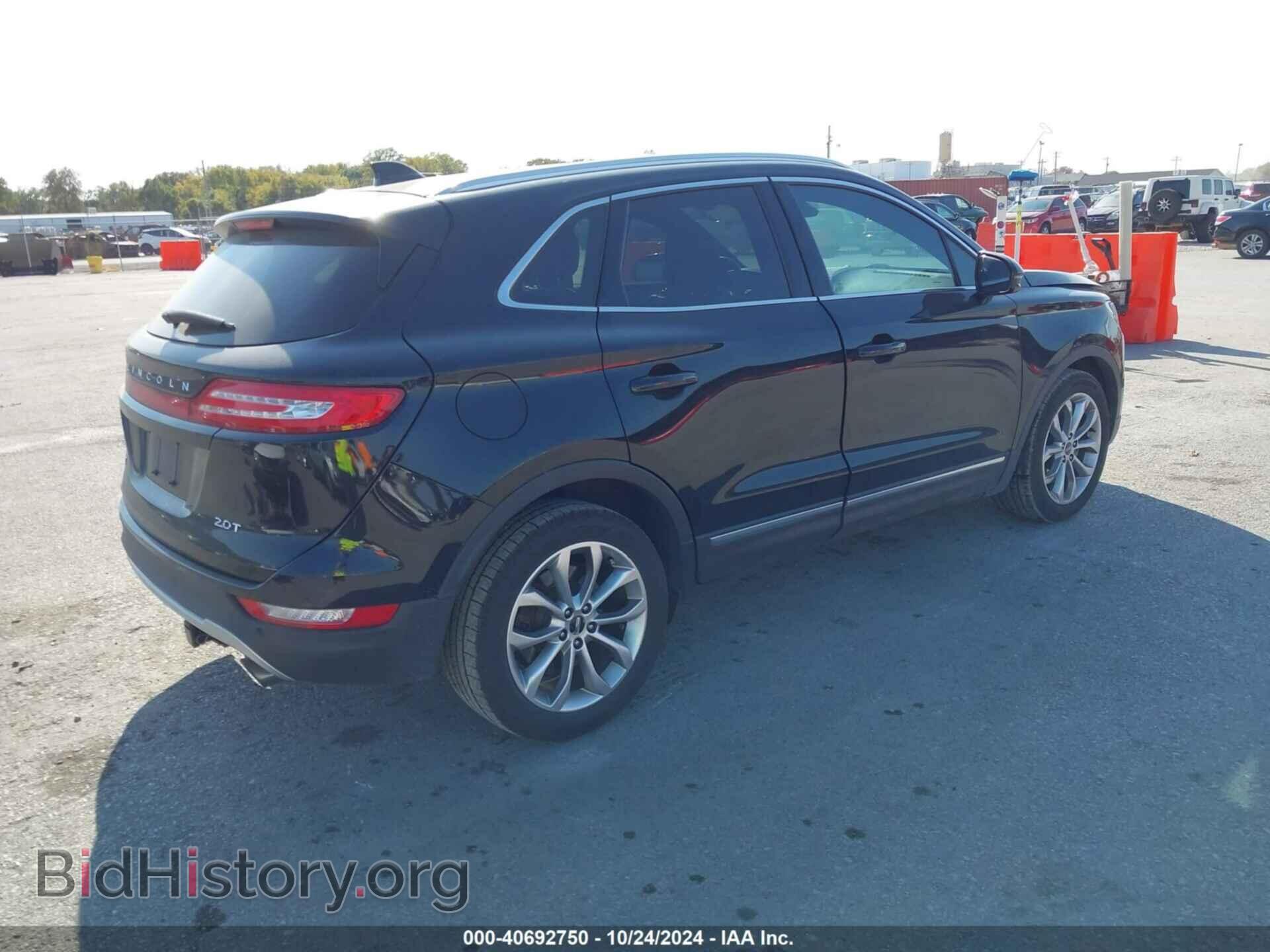 2017 LINCOLN MKC - VIN: 5LMCJ2C9XHUL02330 - Photo 4