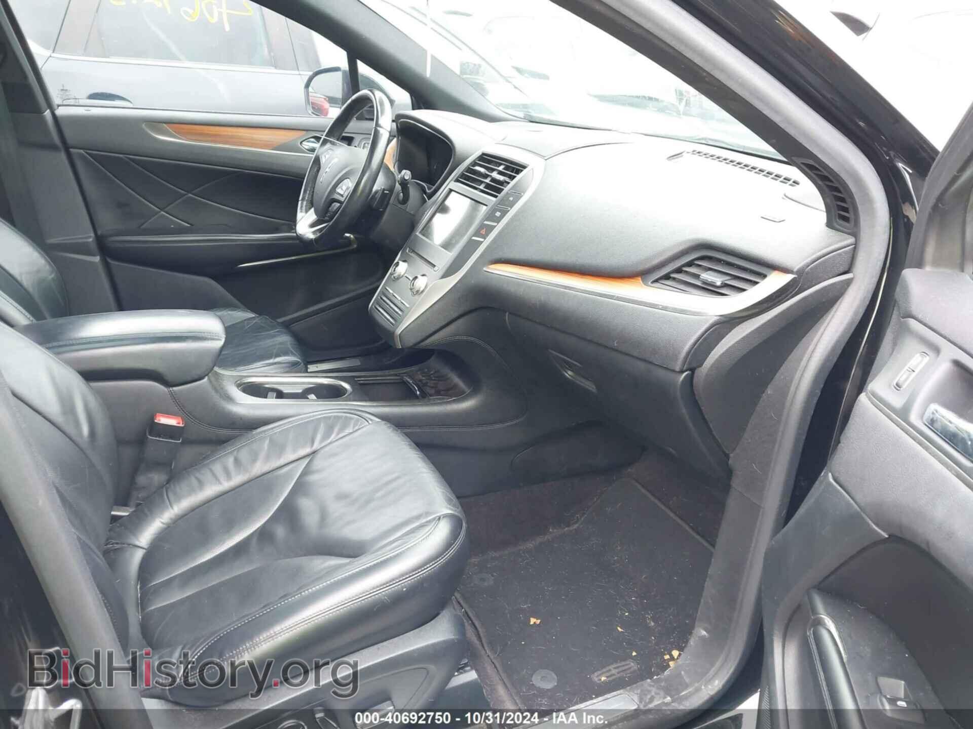 2017 LINCOLN MKC - VIN: 5LMCJ2C9XHUL02330 - Photo 5