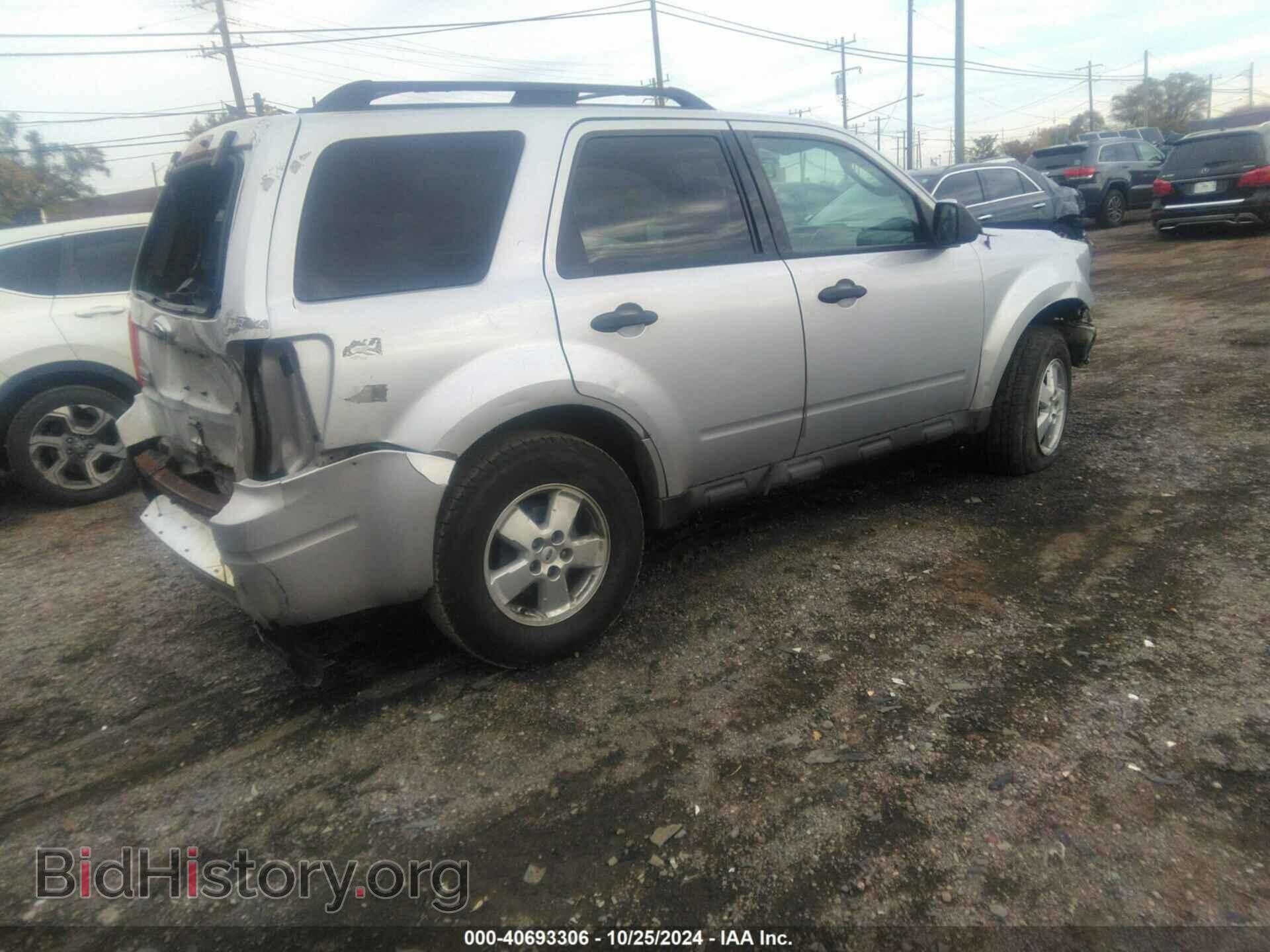 2010 FORD ESCAPE - VIN: 1FMCU0D71AKC64760 - Фото 4