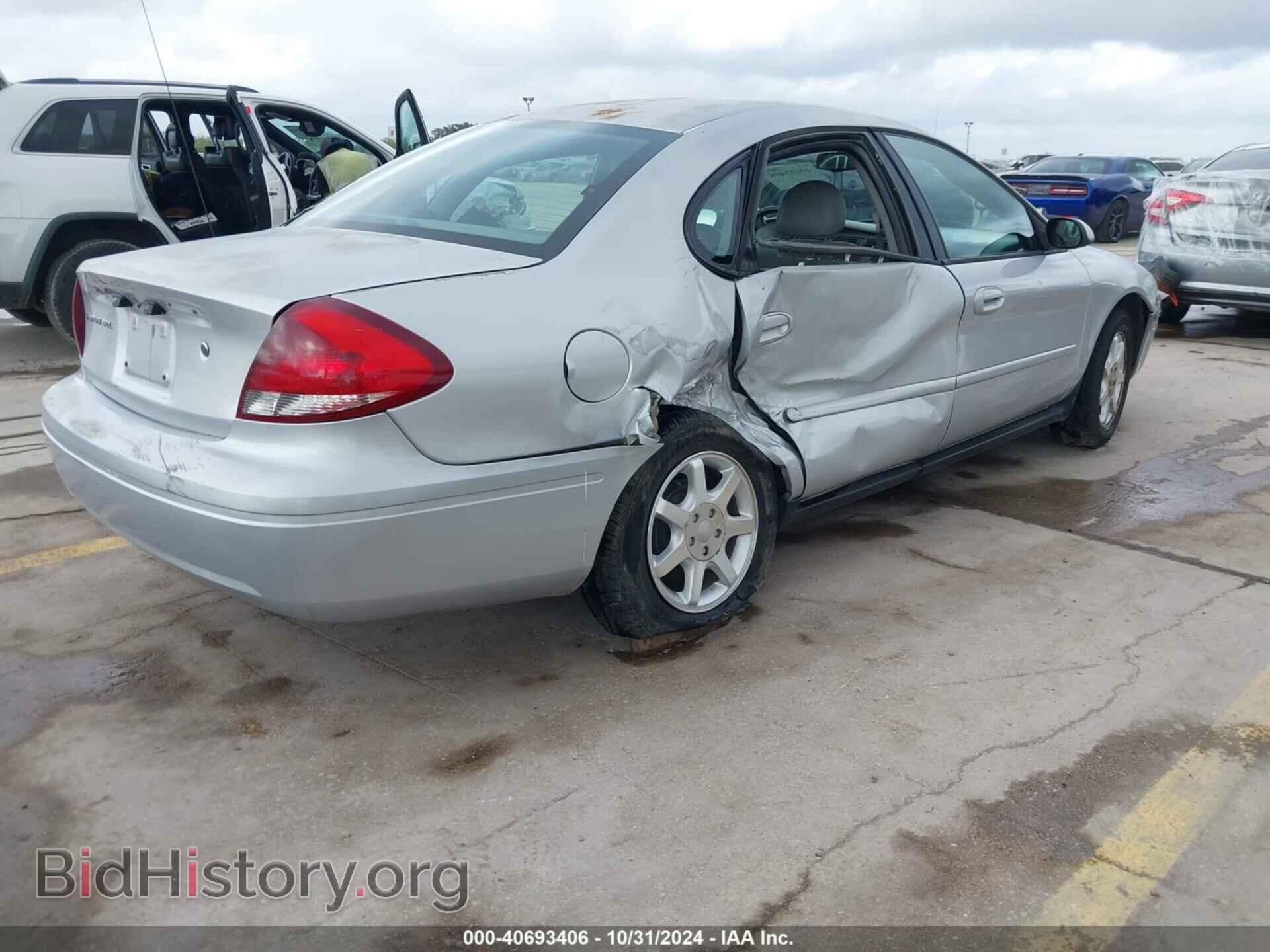 2006 FORD TAURUS - VIN: 1FAFP56U86A165476 - Фото 4