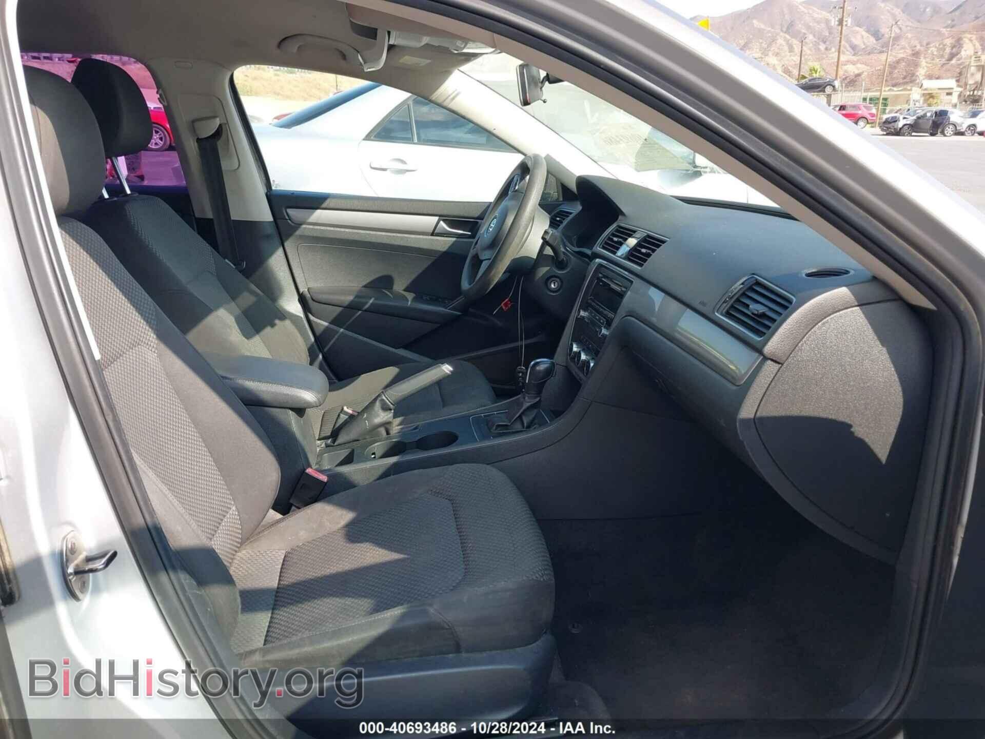 2012 VOLKSWAGEN PASSAT - VIN: 1VWAP7A33CC055740 - Фото 5