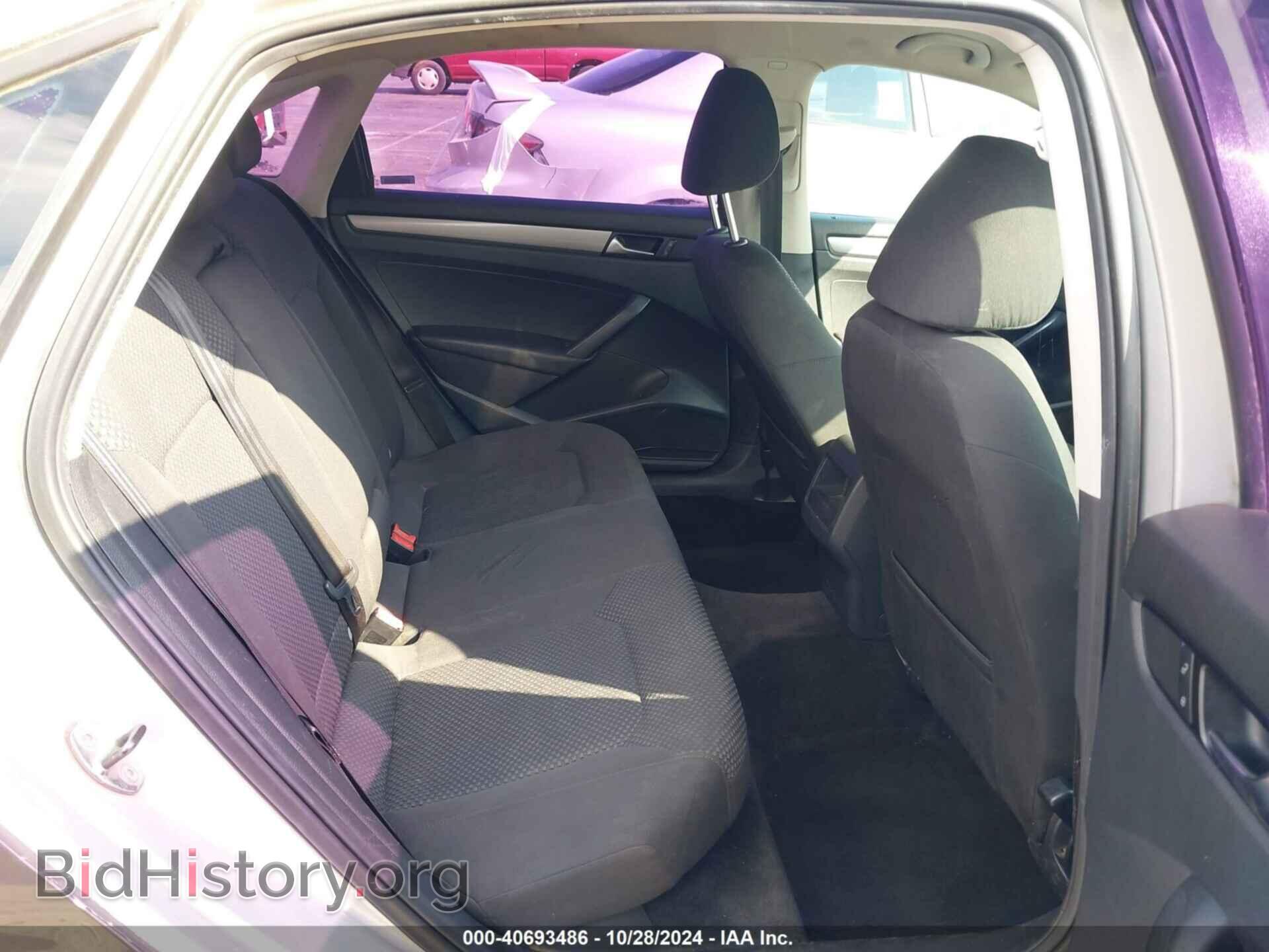 2012 VOLKSWAGEN PASSAT - VIN: 1VWAP7A33CC055740 - Фото 8