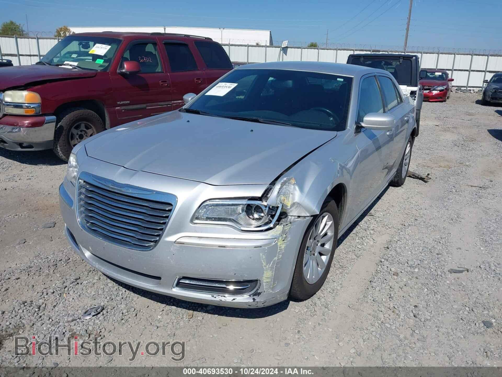 2012 CHRYSLER 300 - VIN: 2C3CCAAG7CH115737 - Фото 6