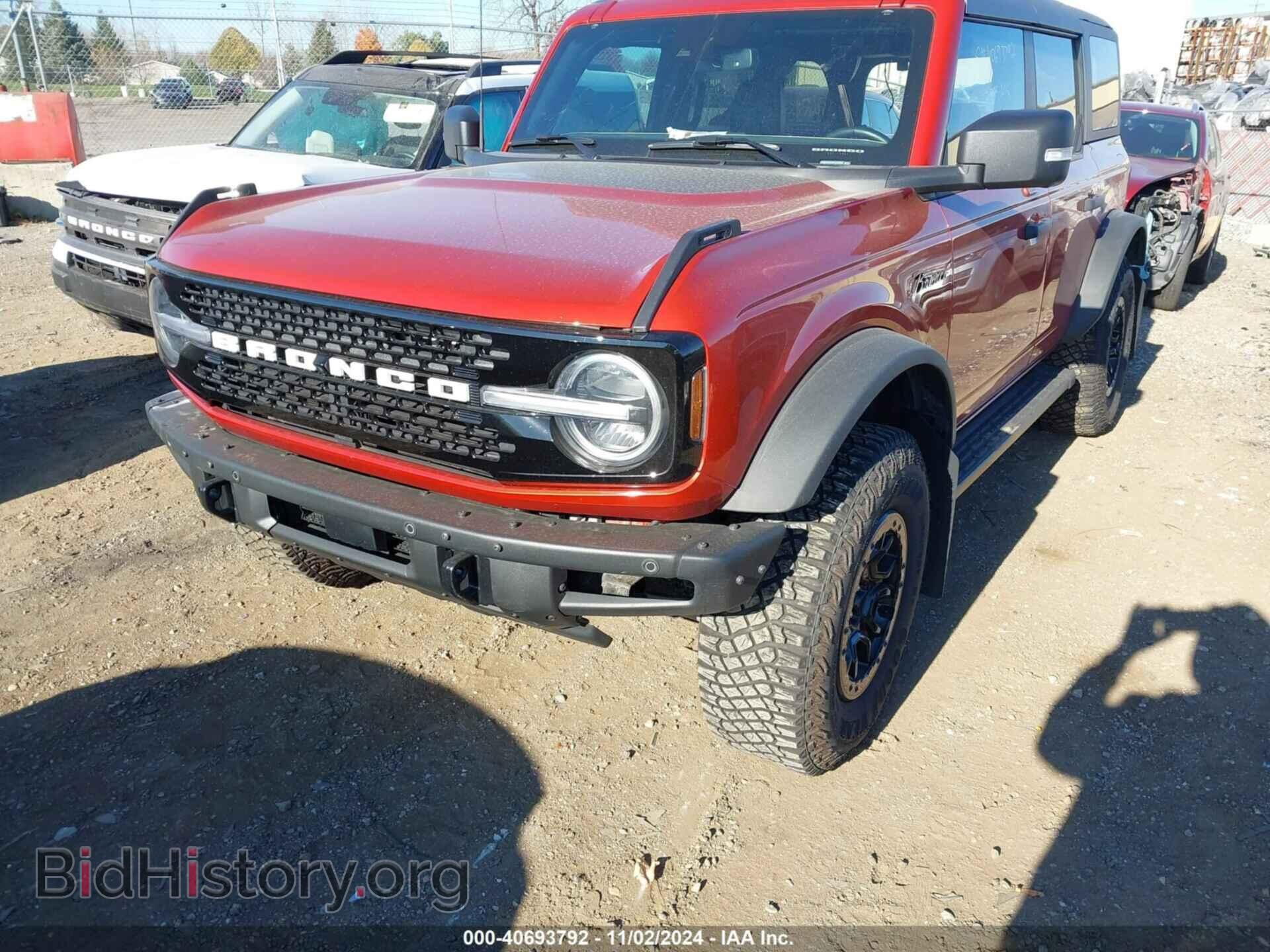 2023 FORD BRONCO - VIN: 1FMEE5DPXPLB73766 - Фото 2