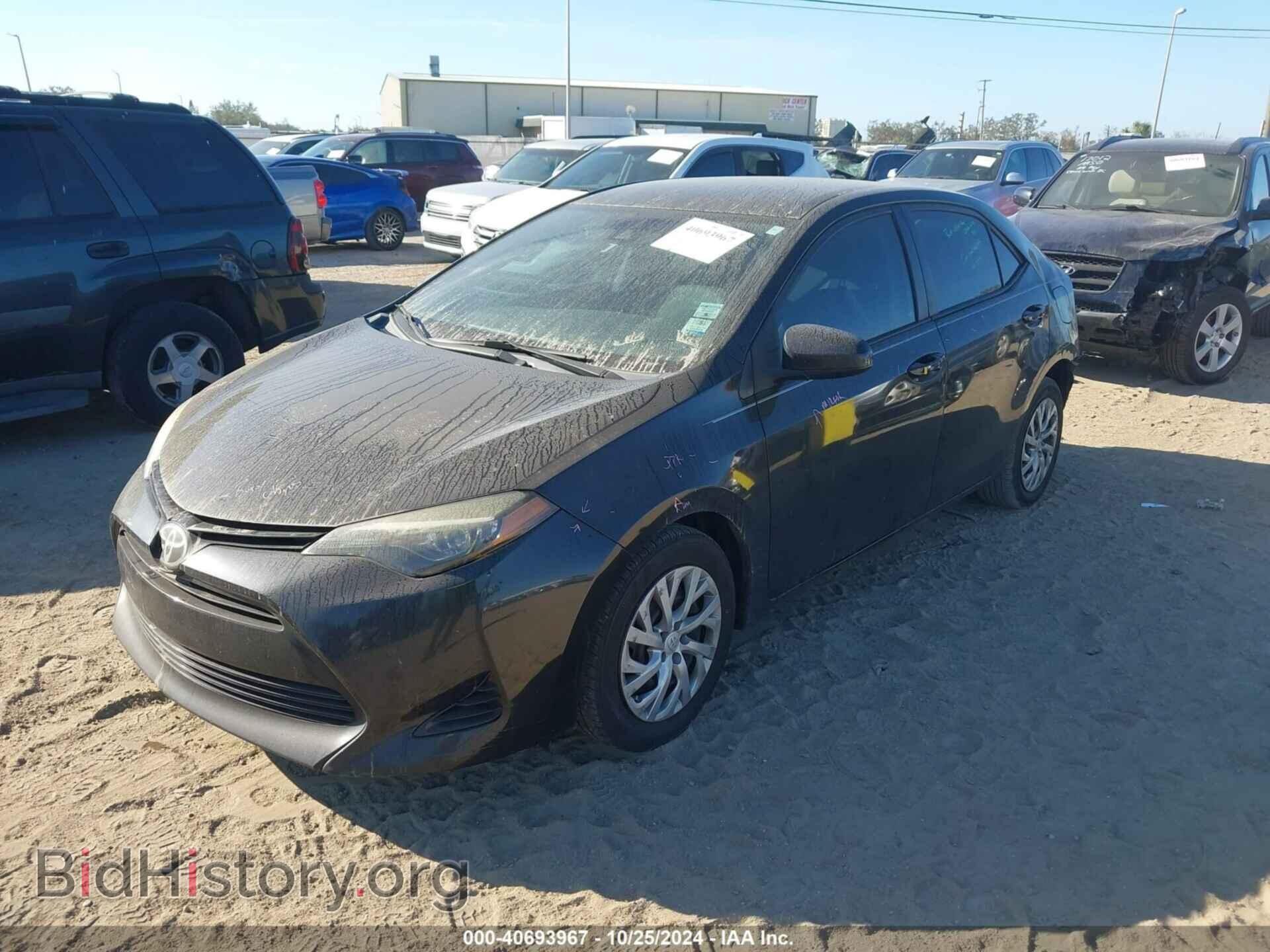 2017 TOYOTA COROLLA - VIN: 5YFBURHE3HP725031 - Фото 2