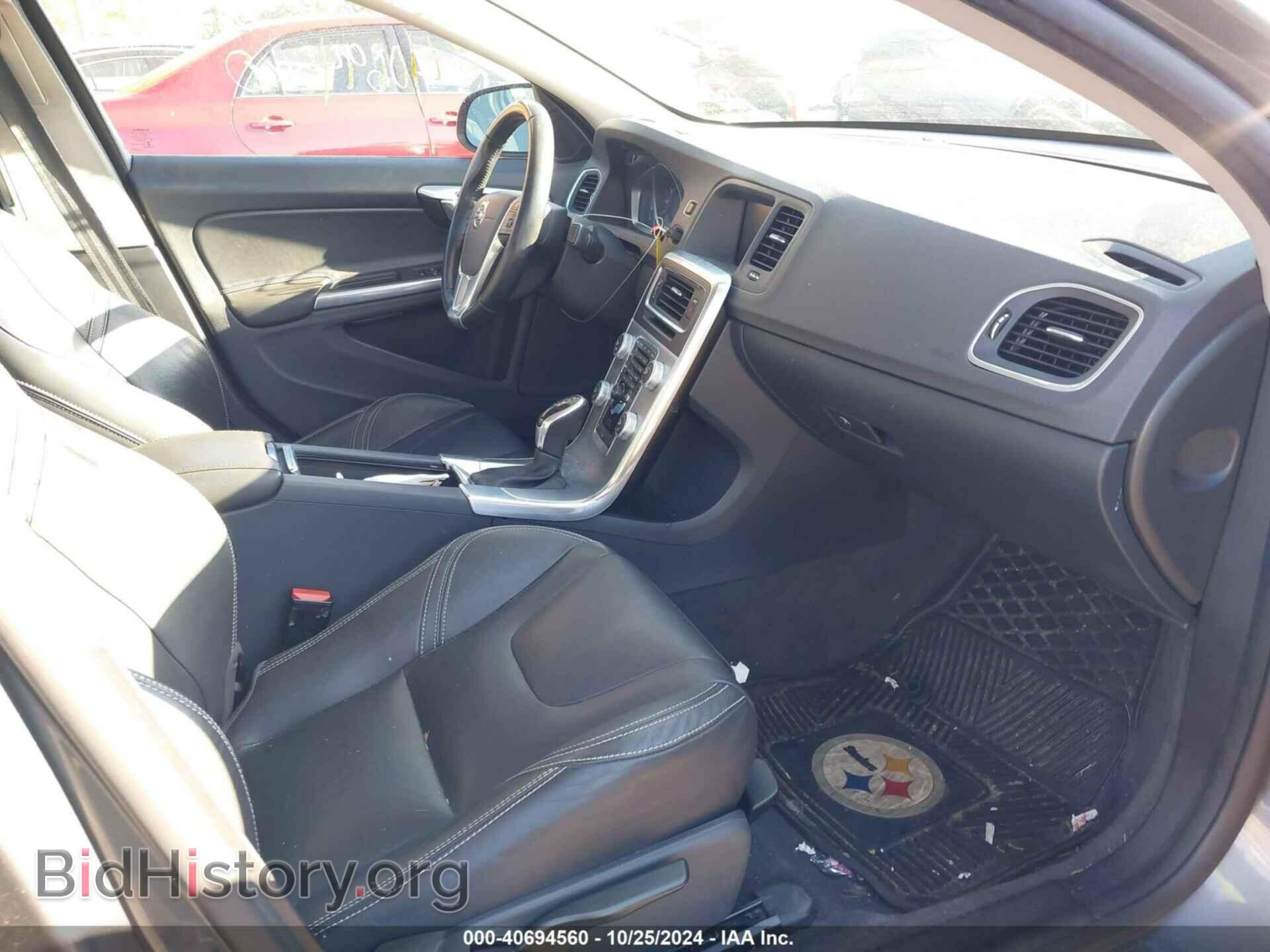 2017 VOLVO S60 - VIN: YV140MTL9H2420137 - Фото 5