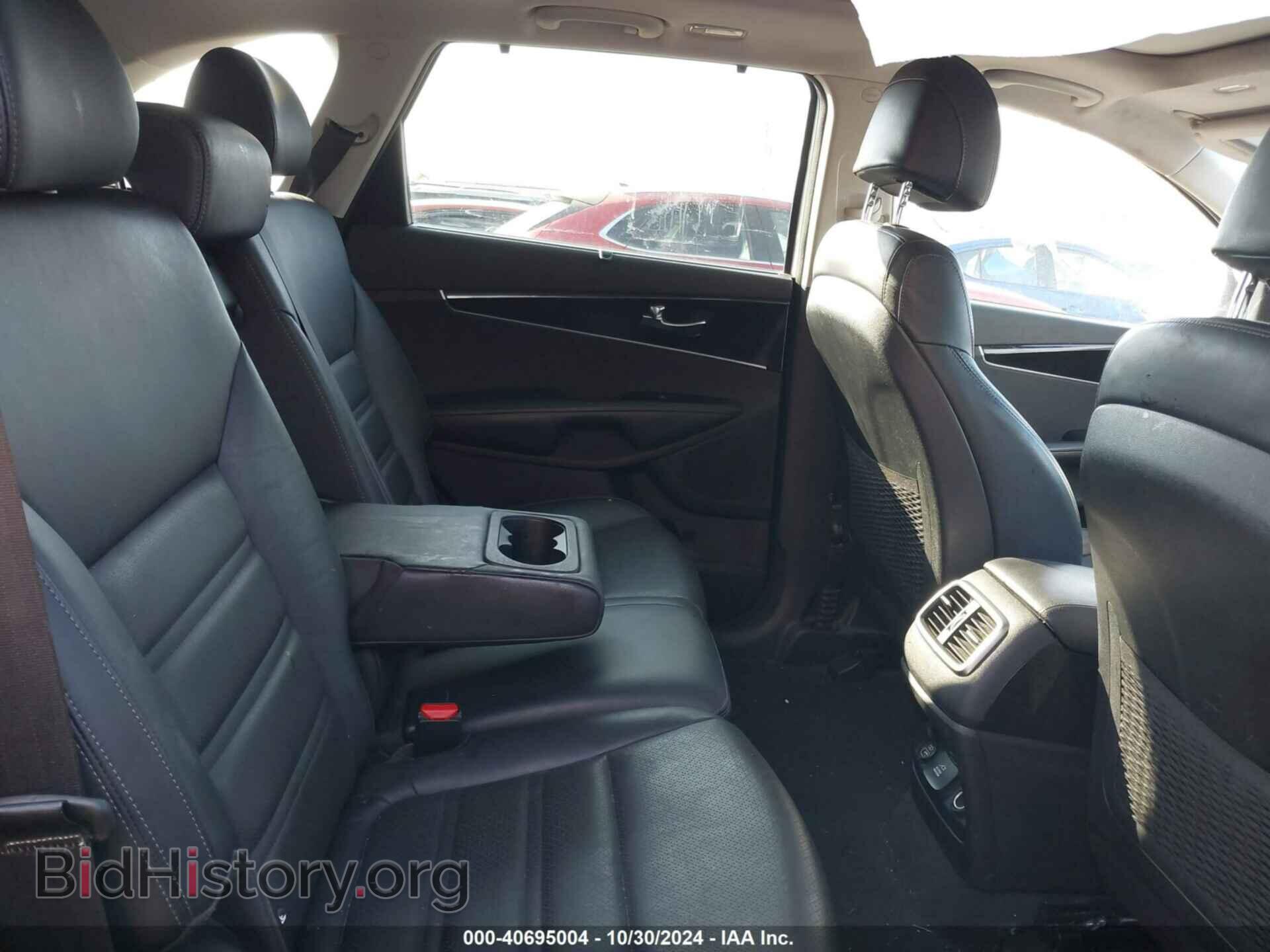 2017 KIA SORENTO - VIN: 5XYPHDA54HG309159 - Фото 8