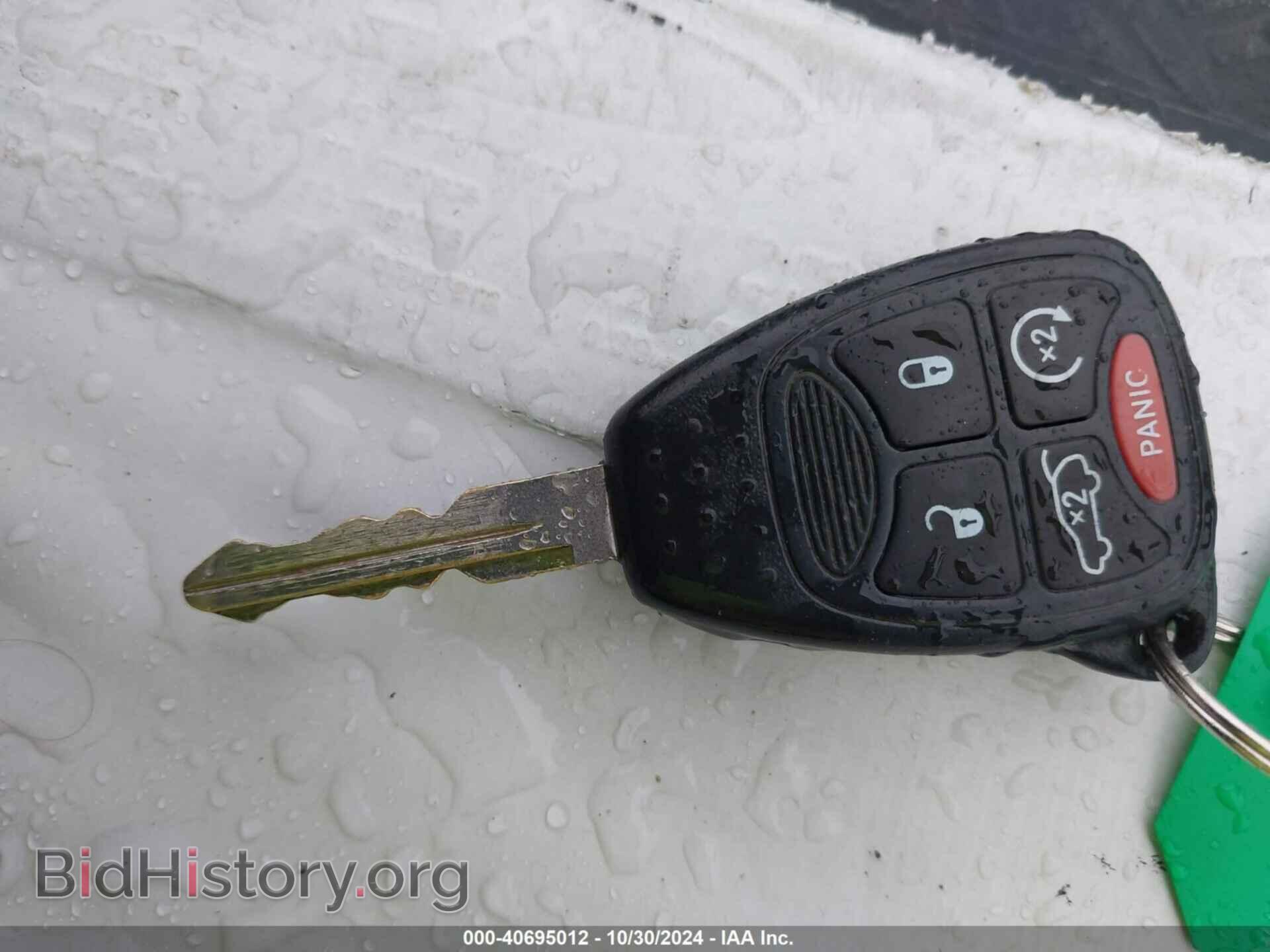 2010 DODGE AVENGER - VIN: 1B3CC5FVXAN218733 - Photo 11