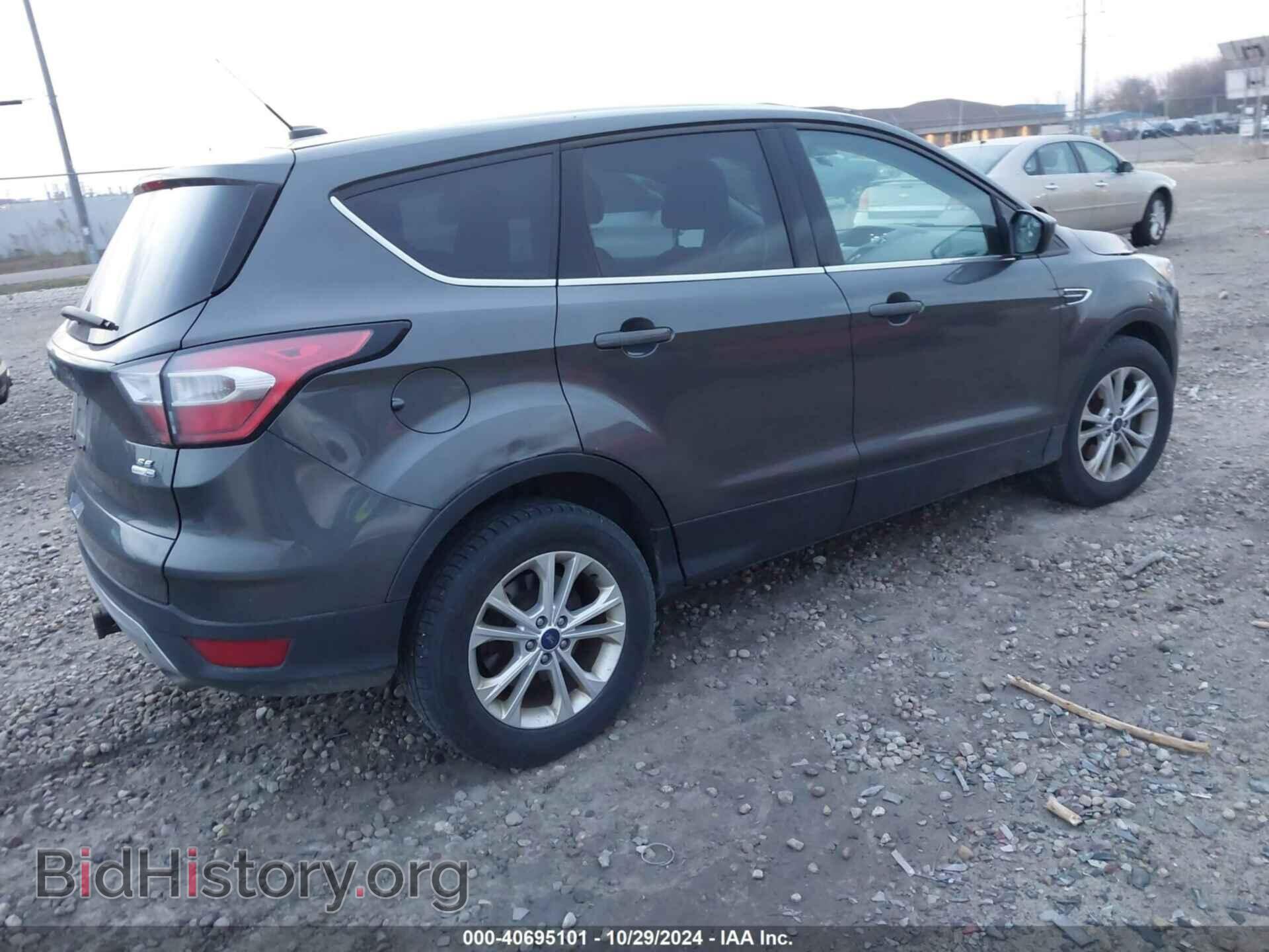2017 FORD ESCAPE - VIN: 1FMCU9G96HUC32452 - Фото 4
