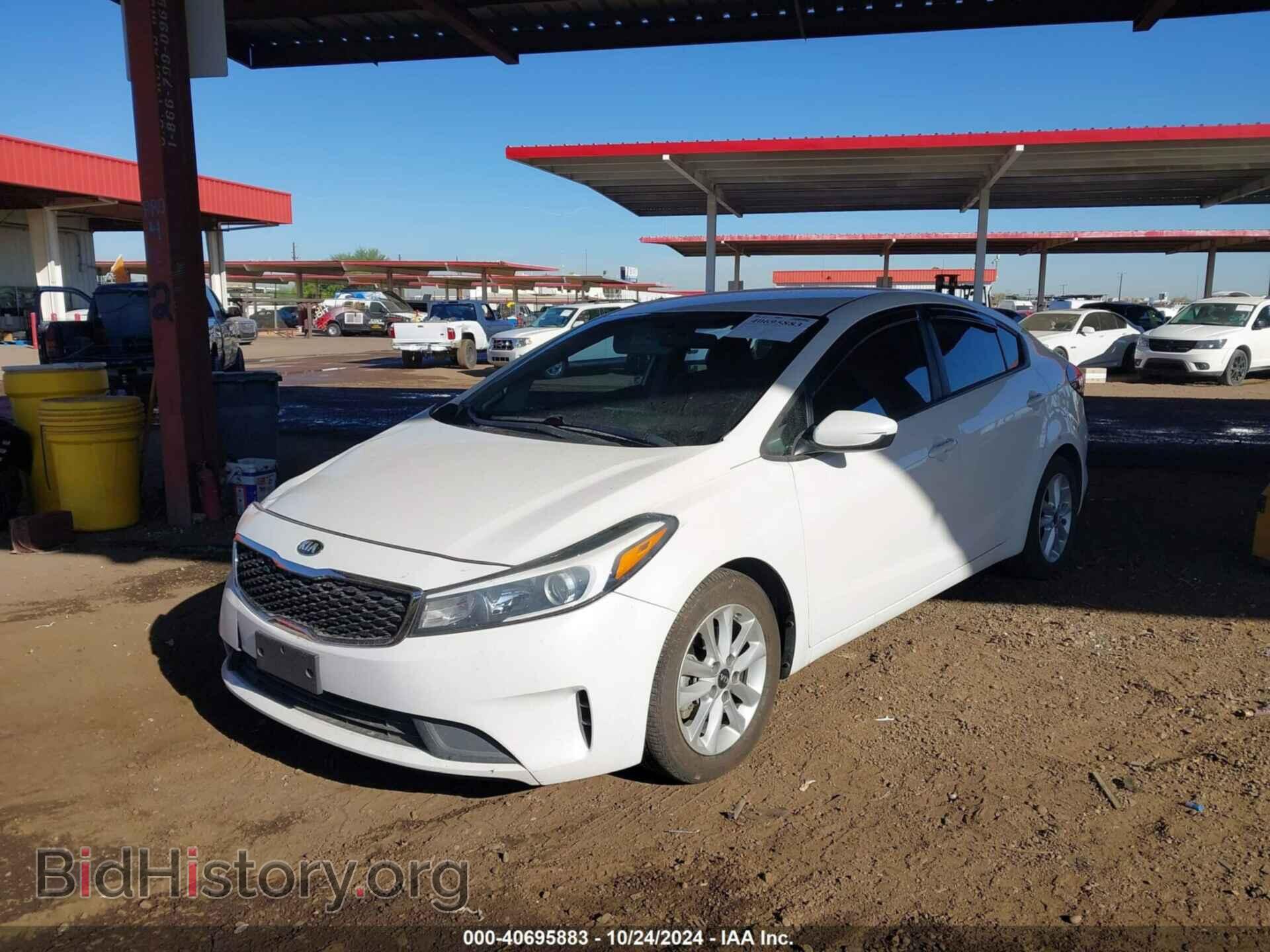 2017 KIA FORTE - VIN: 3KPFL4A79HE060608 - Фото 2