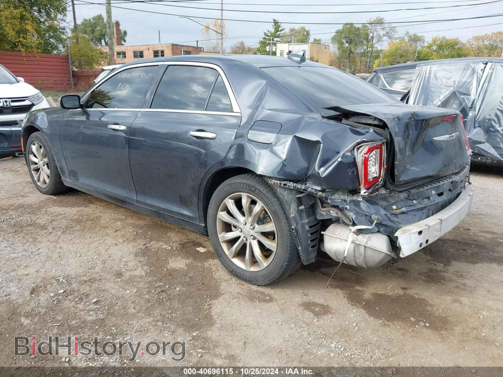 2015 CHRYSLER 300C - VIN: 2C3CCASG7FH854058 - Фото 3