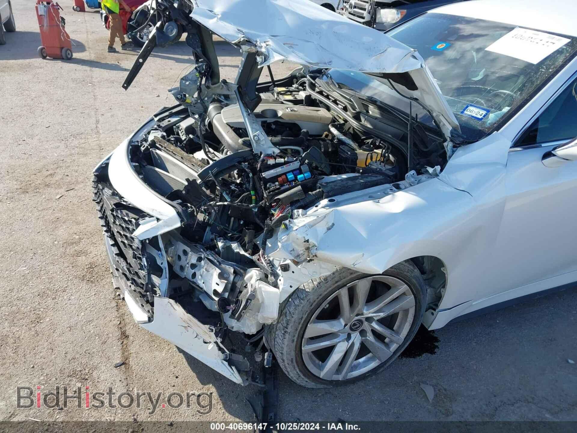 2021 LEXUS IS 300 - VIN: JTHAA1D26M5111470 - Photo 6