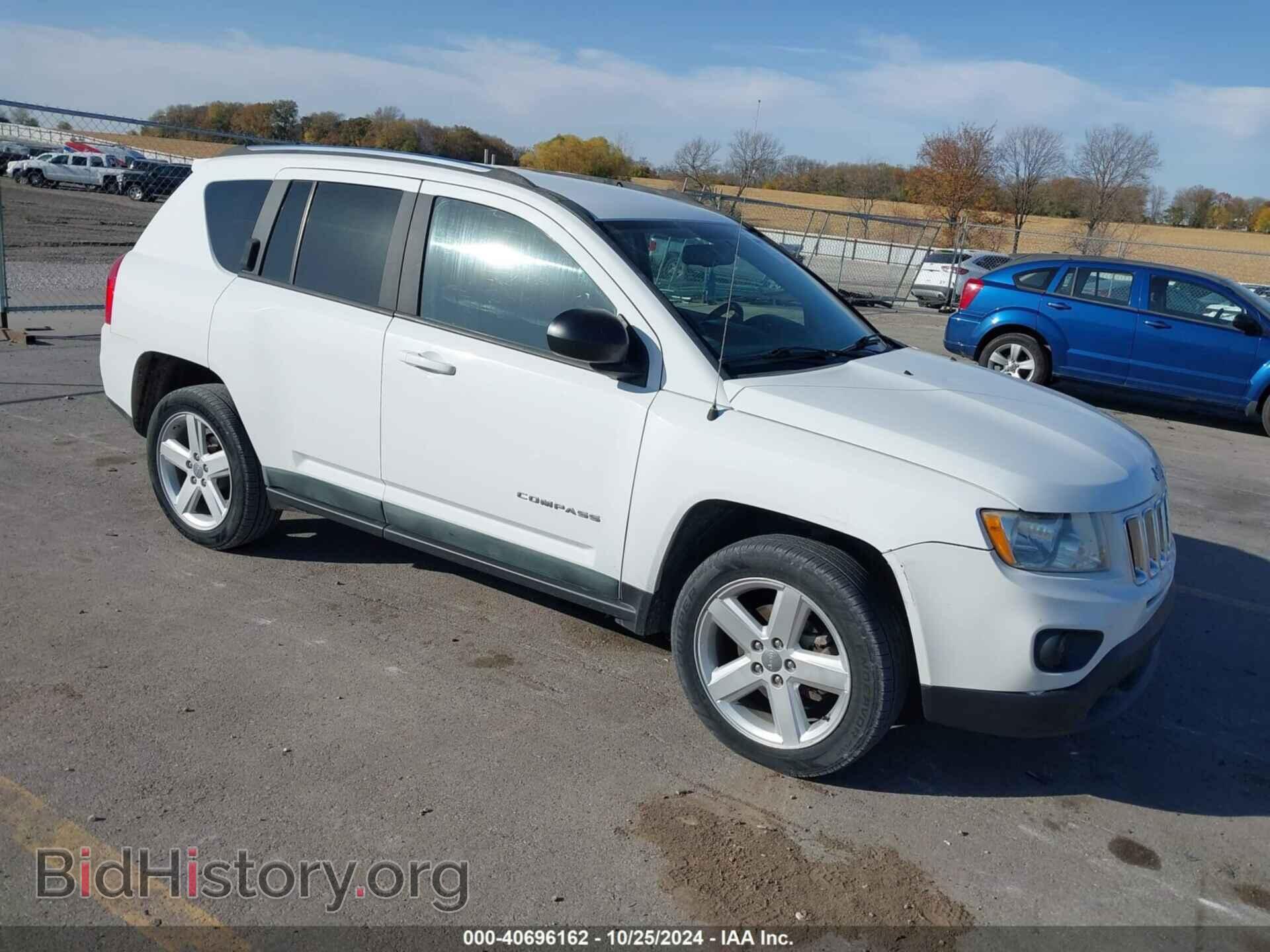 Photo 1J4NT5FB5BD241187 - JEEP COMPASS 2011