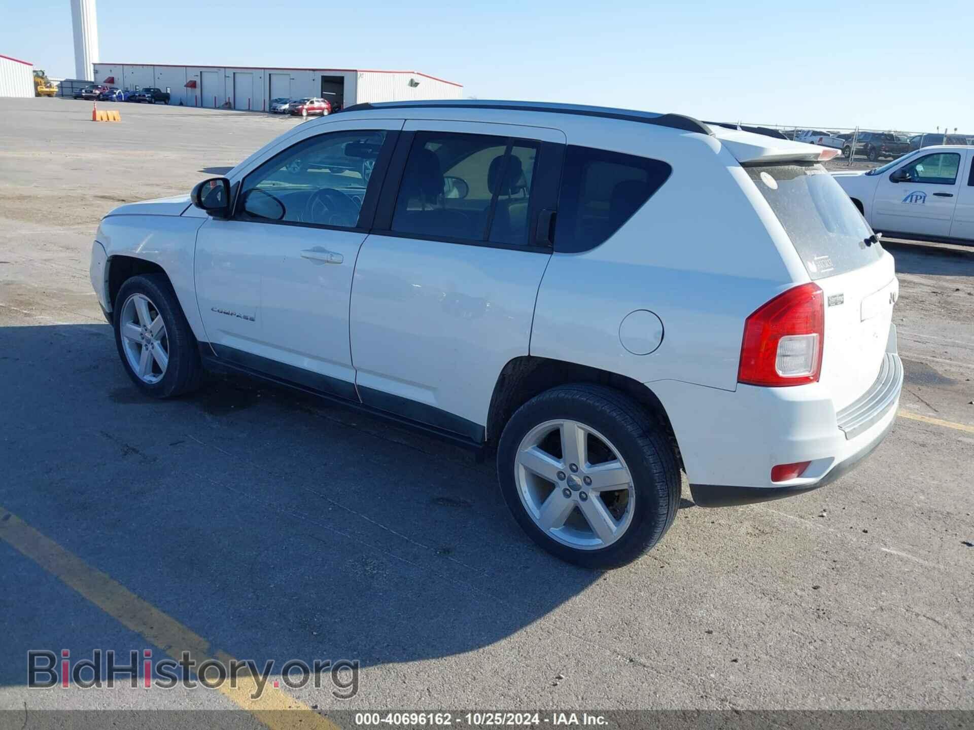 2011 JEEP COMPASS - VIN: 1J4NT5FB5BD241187 - Фото 3