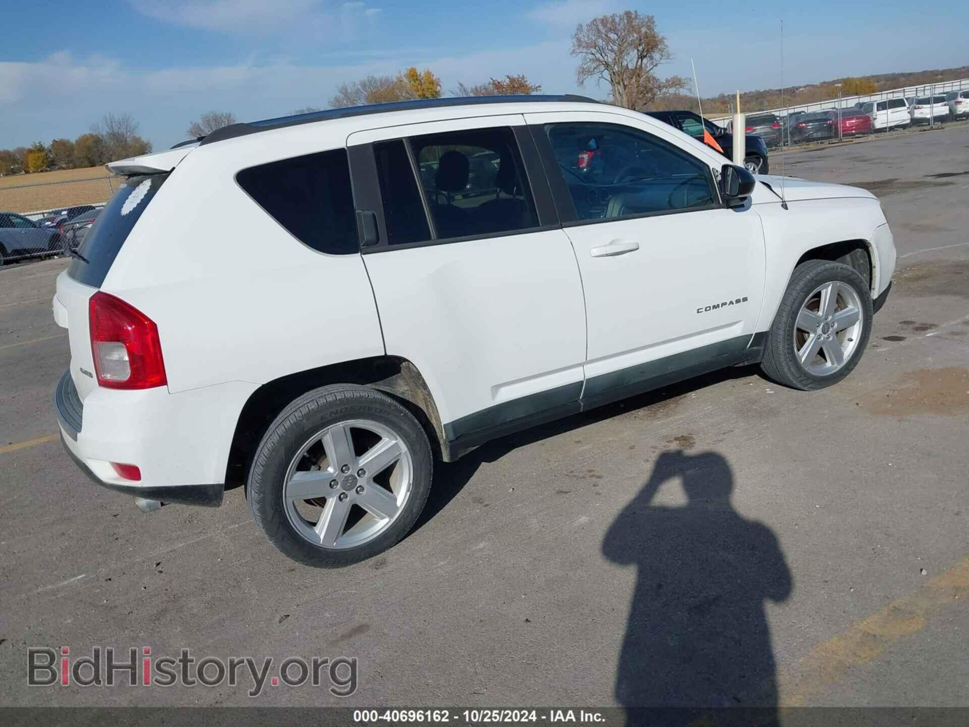 2011 JEEP COMPASS - VIN: 1J4NT5FB5BD241187 - Фото 4