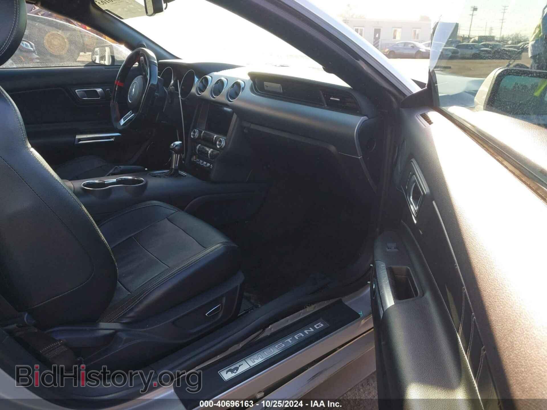 2018 FORD MUSTANG - VIN: 1FATP8UH4J5142434 - Фото 5
