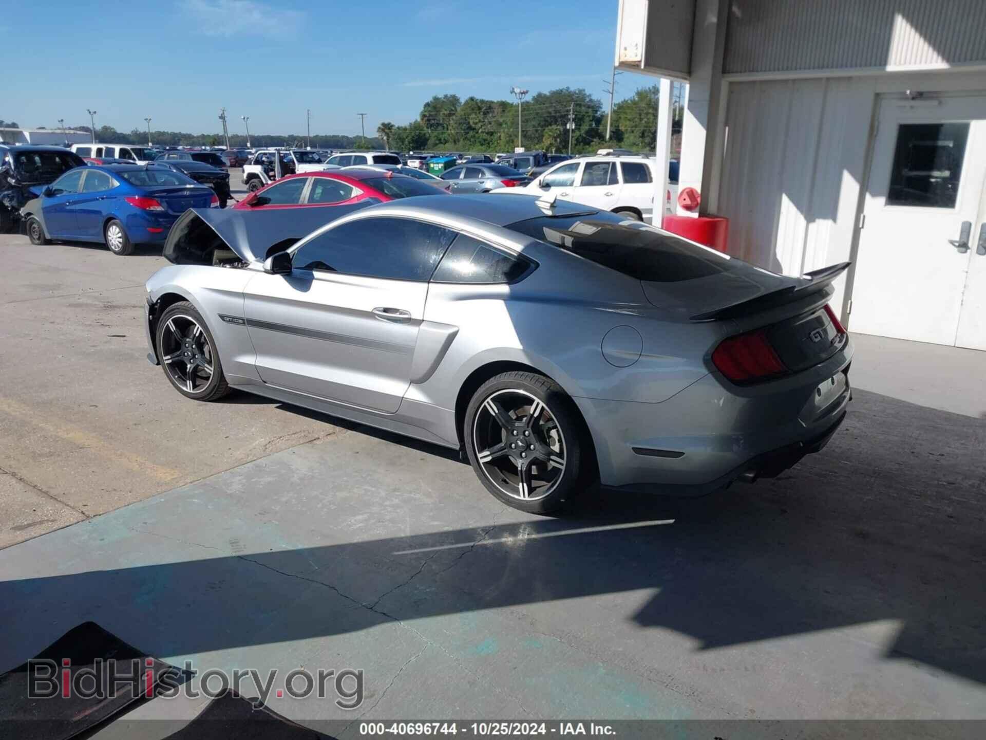 2020 FORD MUSTANG - VIN: 1FA6P8CF3L5171004 - Фото 3