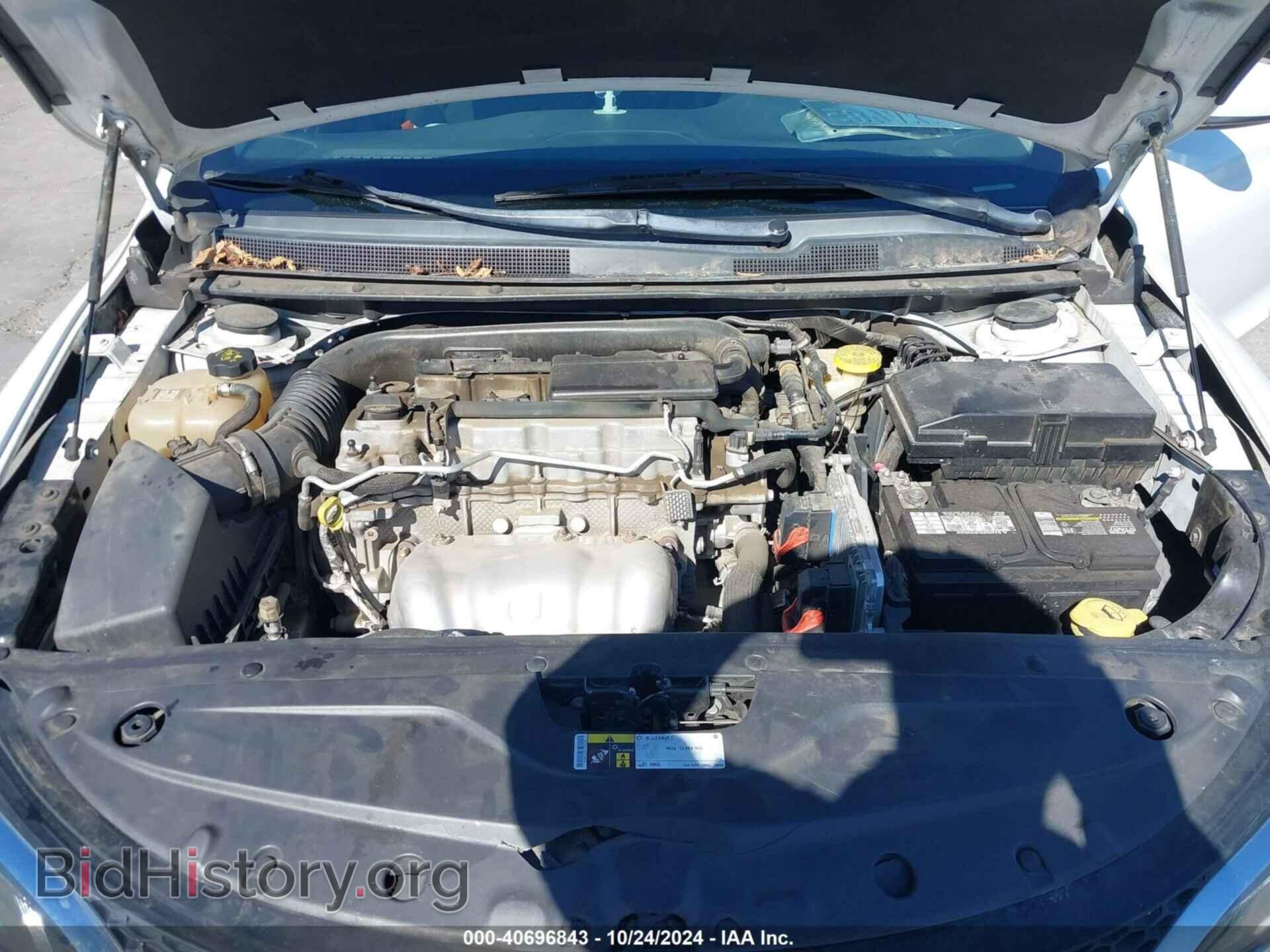 2015 CHRYSLER 200 - VIN: 1C3CCCAB8FN701519 - Фото 10