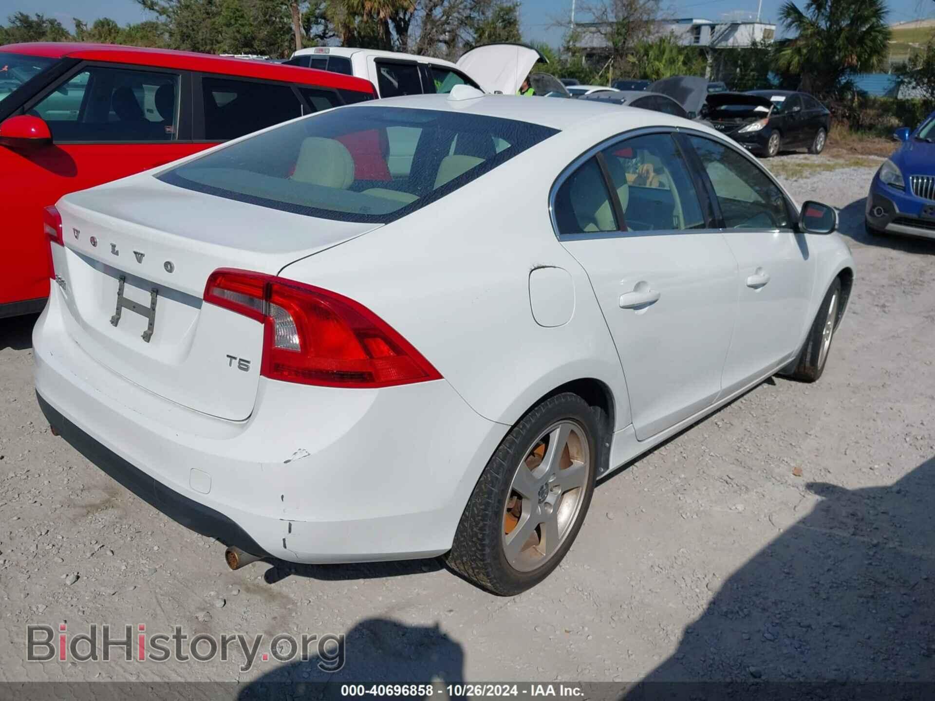 2012 VOLVO S60 - VIN: YV1622FS7C2093501 - Photo 4
