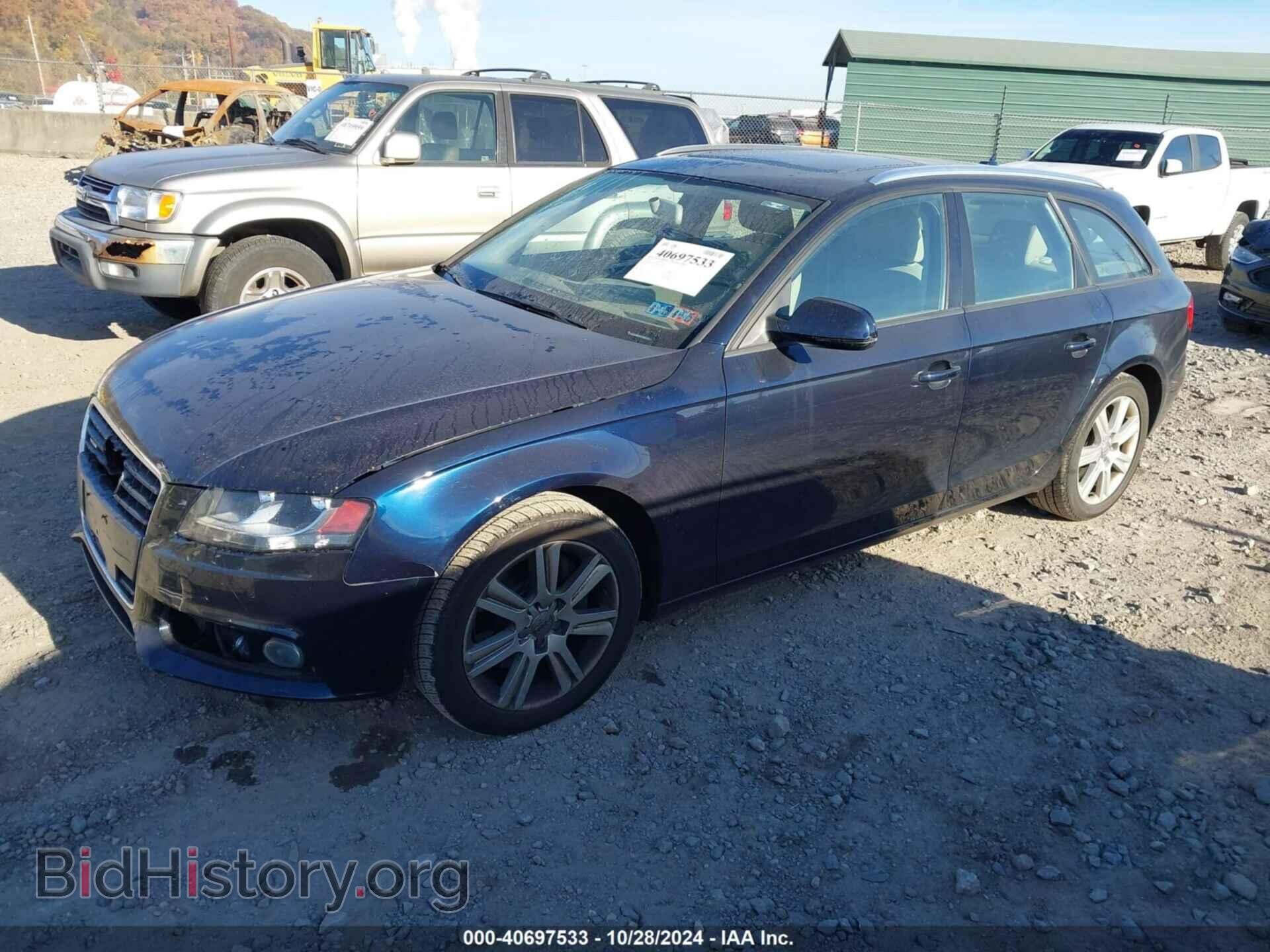 2011 AUDI A4 - VIN: WAUSFAFL0BA134709 - Фото 2