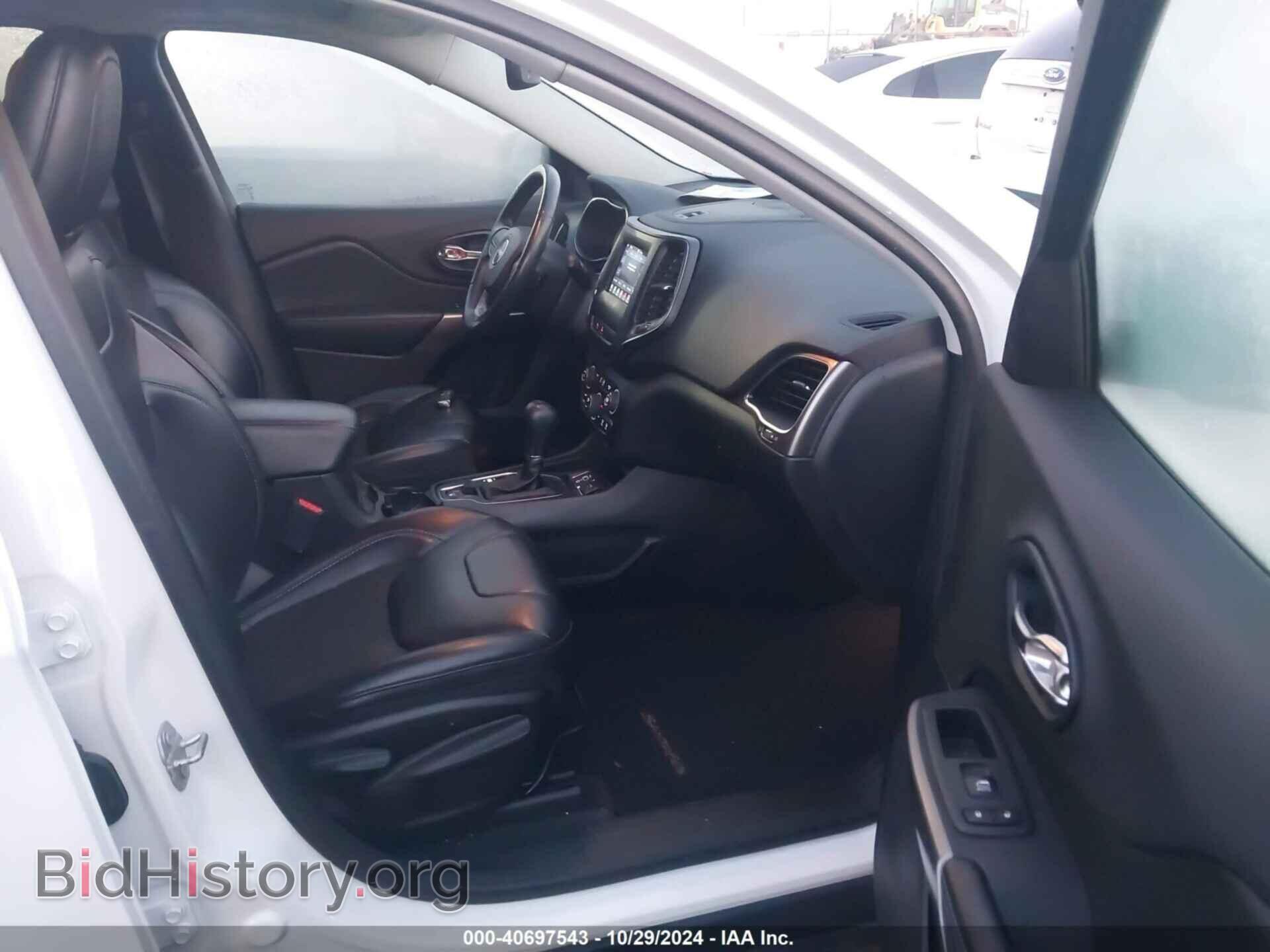 2019 JEEP CHEROKEE - VIN: 1C4PJLLB7KD110209 - Фото 5