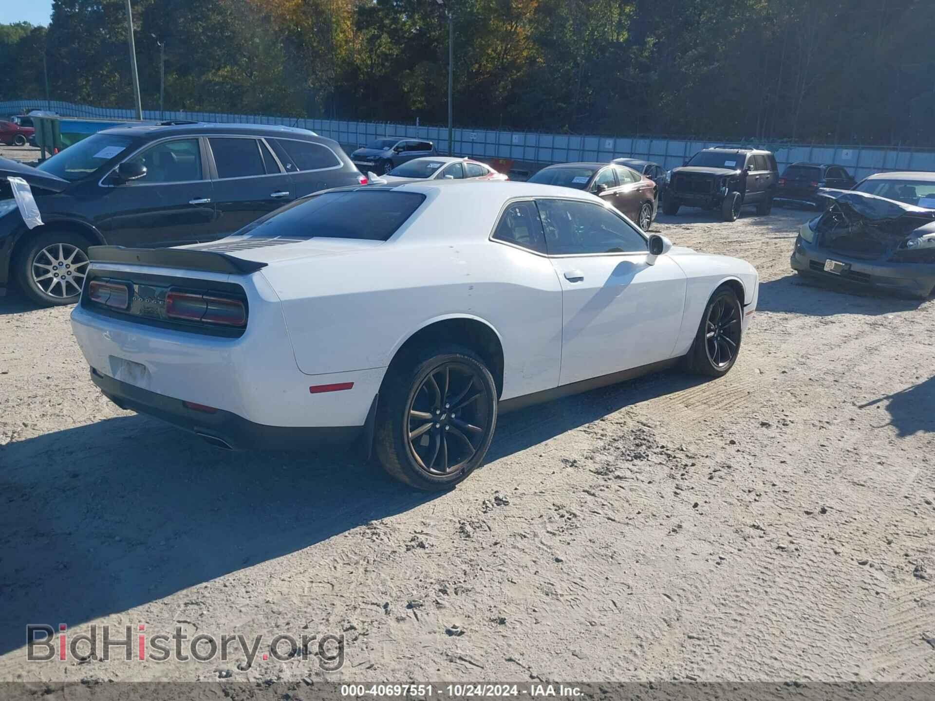 2018 DODGE CHALLENGER - VIN: 2C3CDZAG9JH309890 - Фото 4