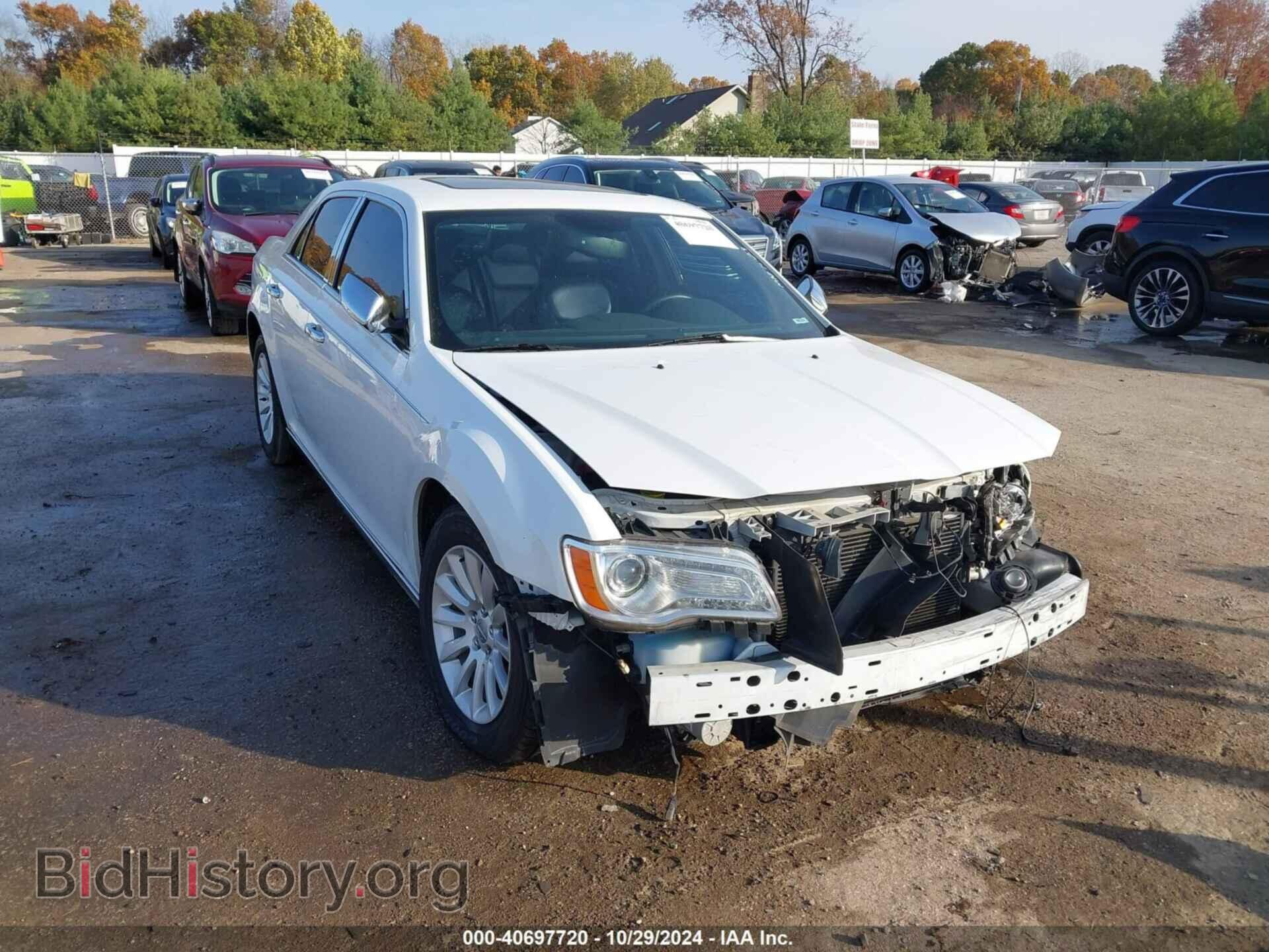 Фотография 2C3CCAAG8DH660797 - CHRYSLER 300 2013
