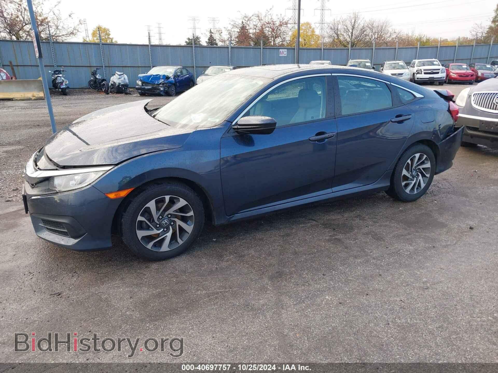 2017 HONDA CIVIC - VIN: 19XFC2F73HE071990 - Фото 2