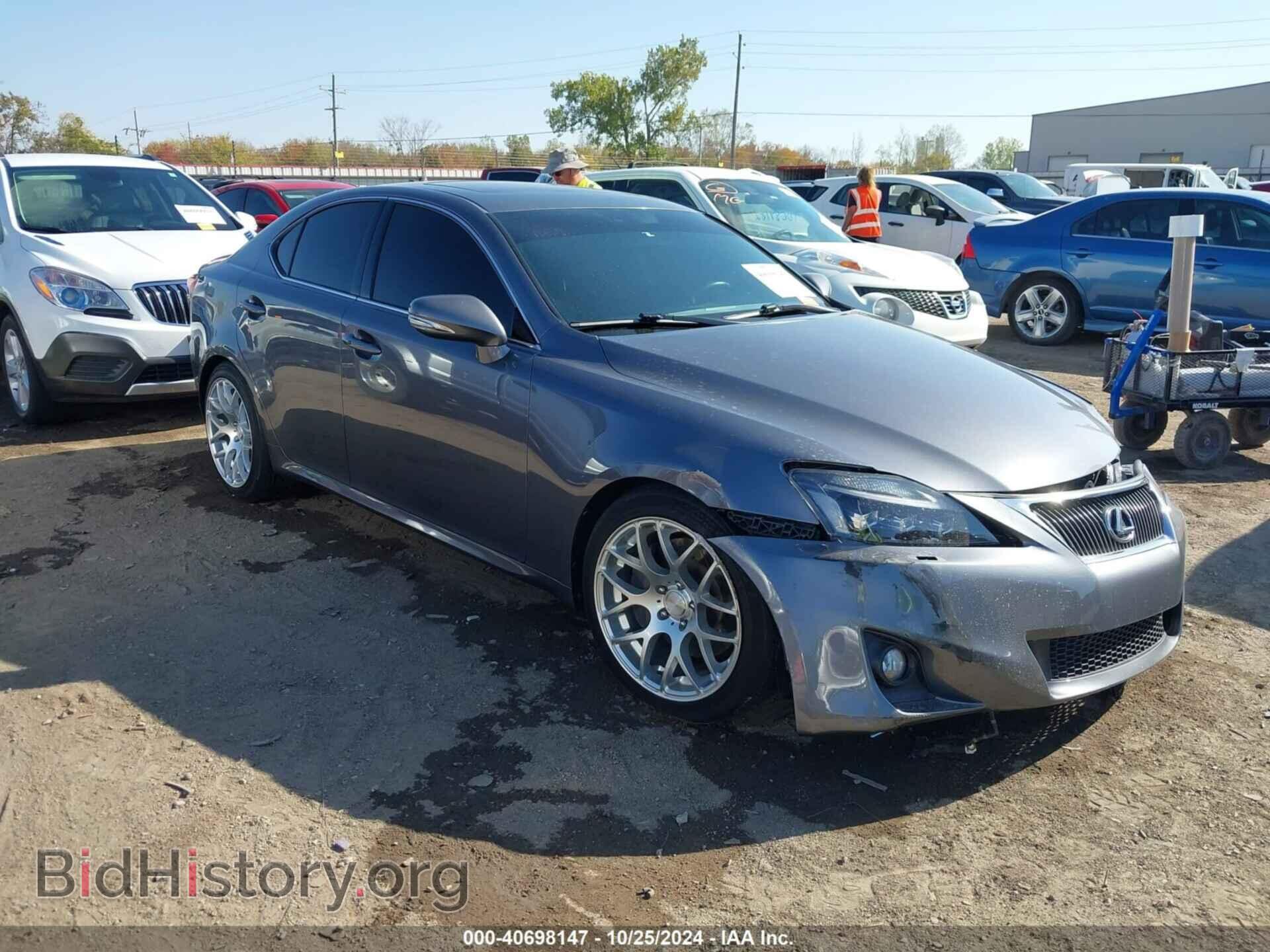 Фотография JTHCE5C22C5002587 - LEXUS IS 350 2012