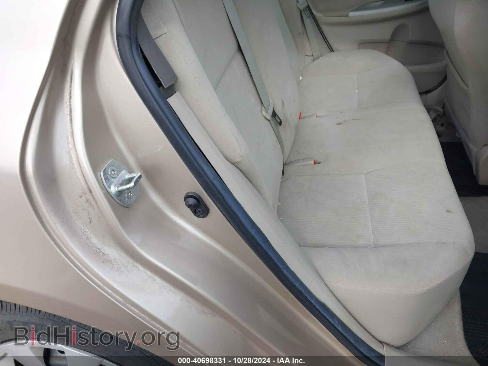2010 TOYOTA COROLLA - VIN: 2T1BU4EE6AC535852 - Photo 8