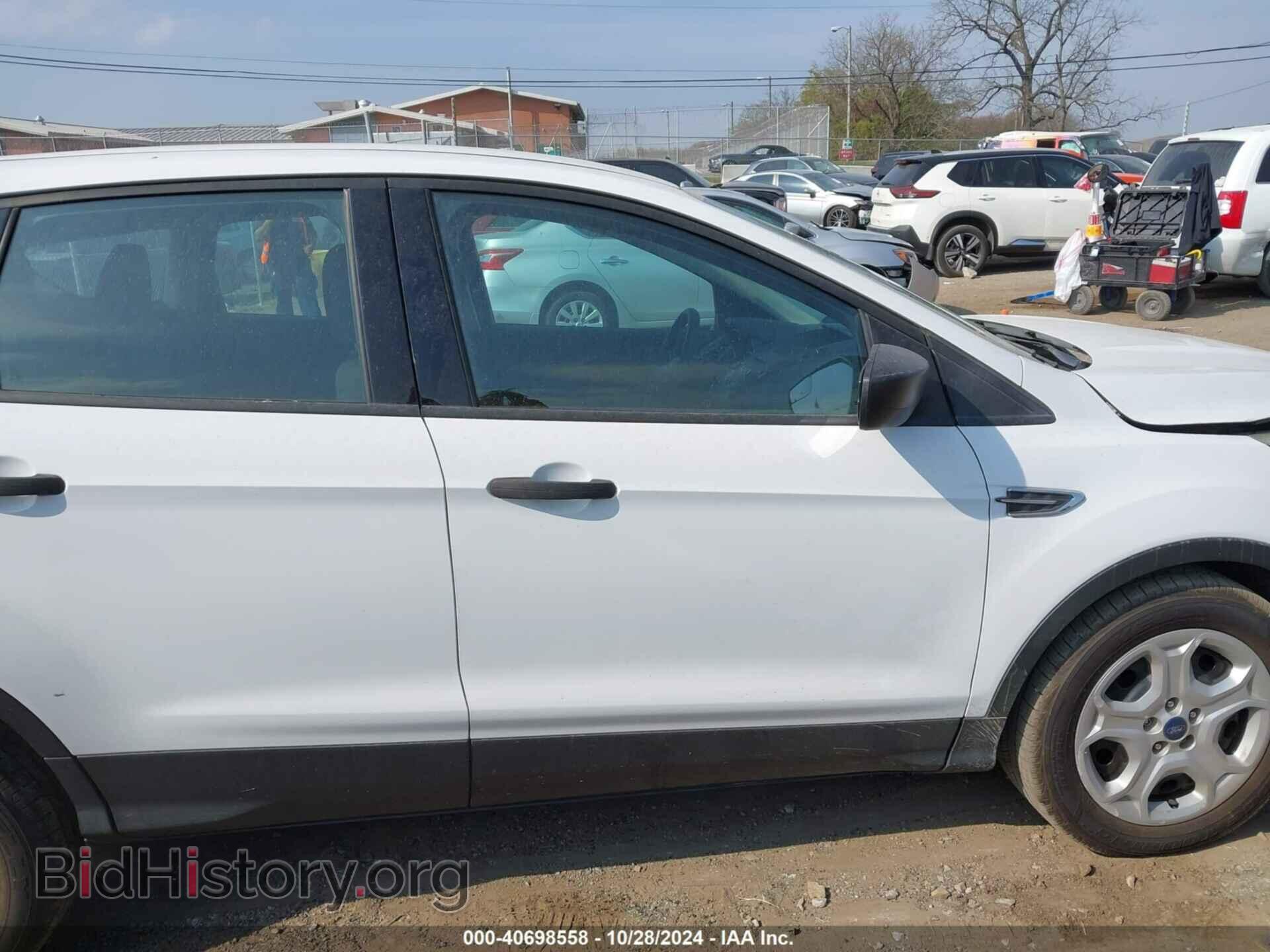 2017 FORD ESCAPE - VIN: 1FMCU0F77HUB64898 - Фото 14