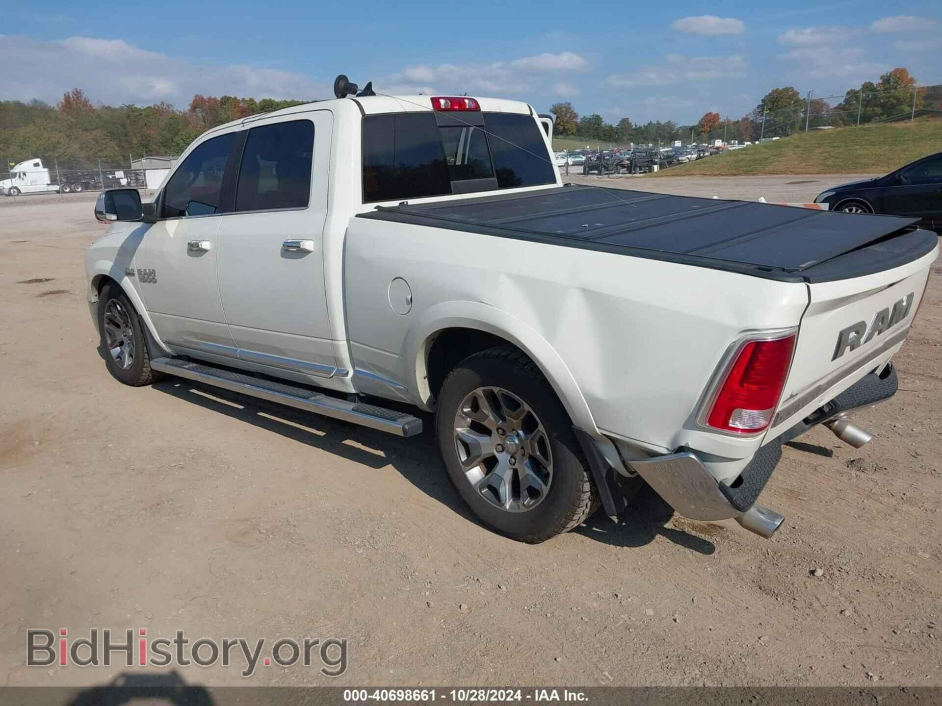 2018 RAM 1500 - VIN: 1C6RR7WT5JS121059 - Фото 3