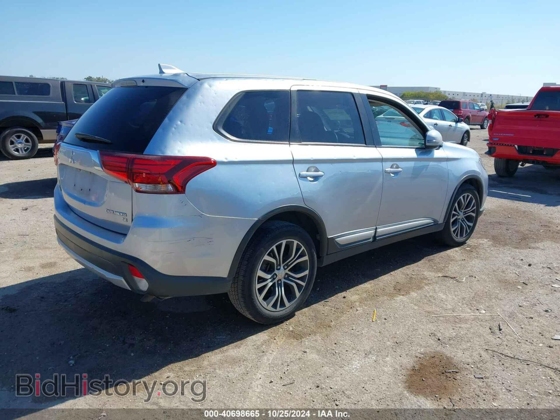 2017 MITSUBISHI OUTLANDER - VIN: JA4AD3A38HZ041027 - Фото 4