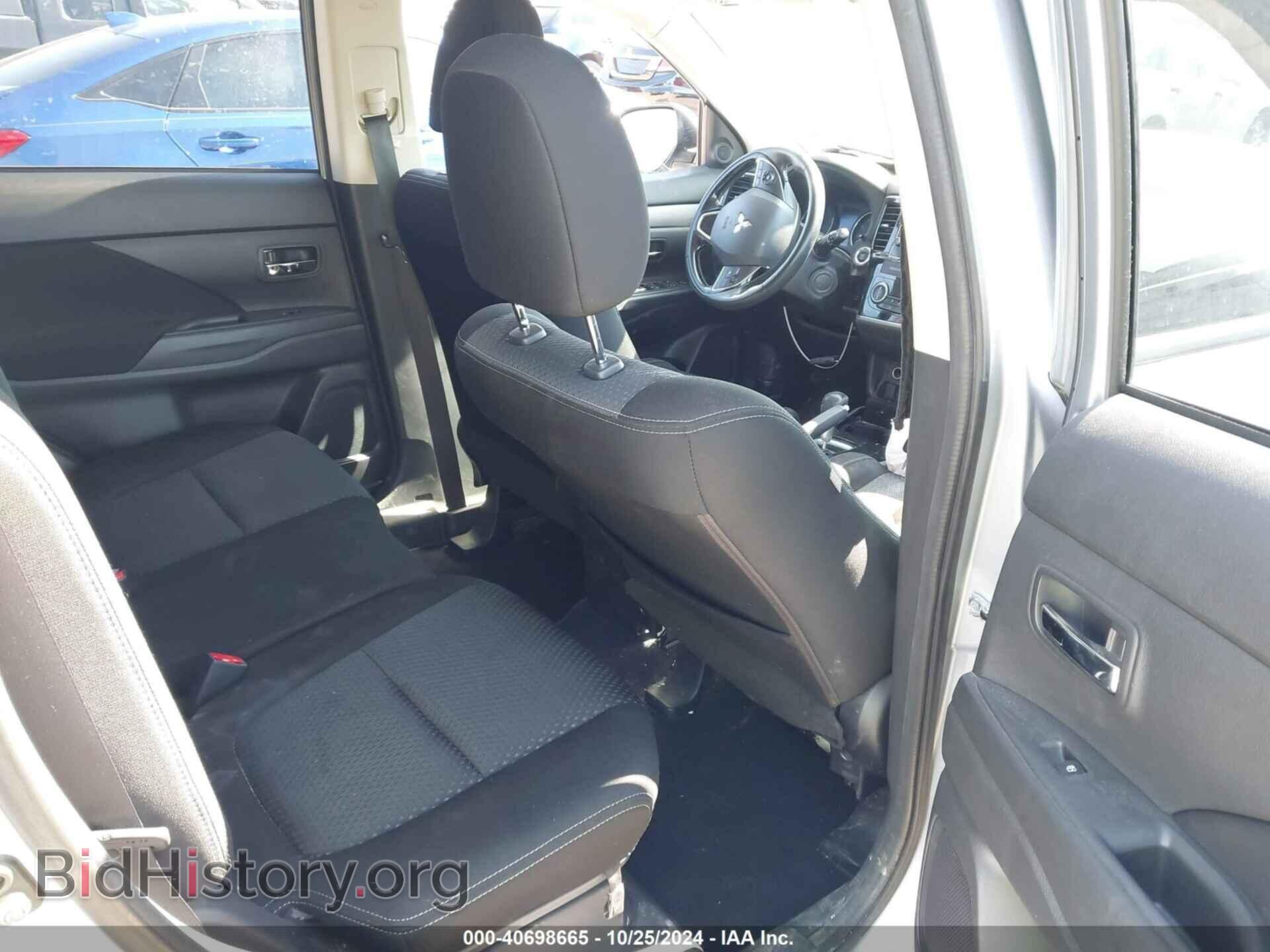 2017 MITSUBISHI OUTLANDER - VIN: JA4AD3A38HZ041027 - Фото 8