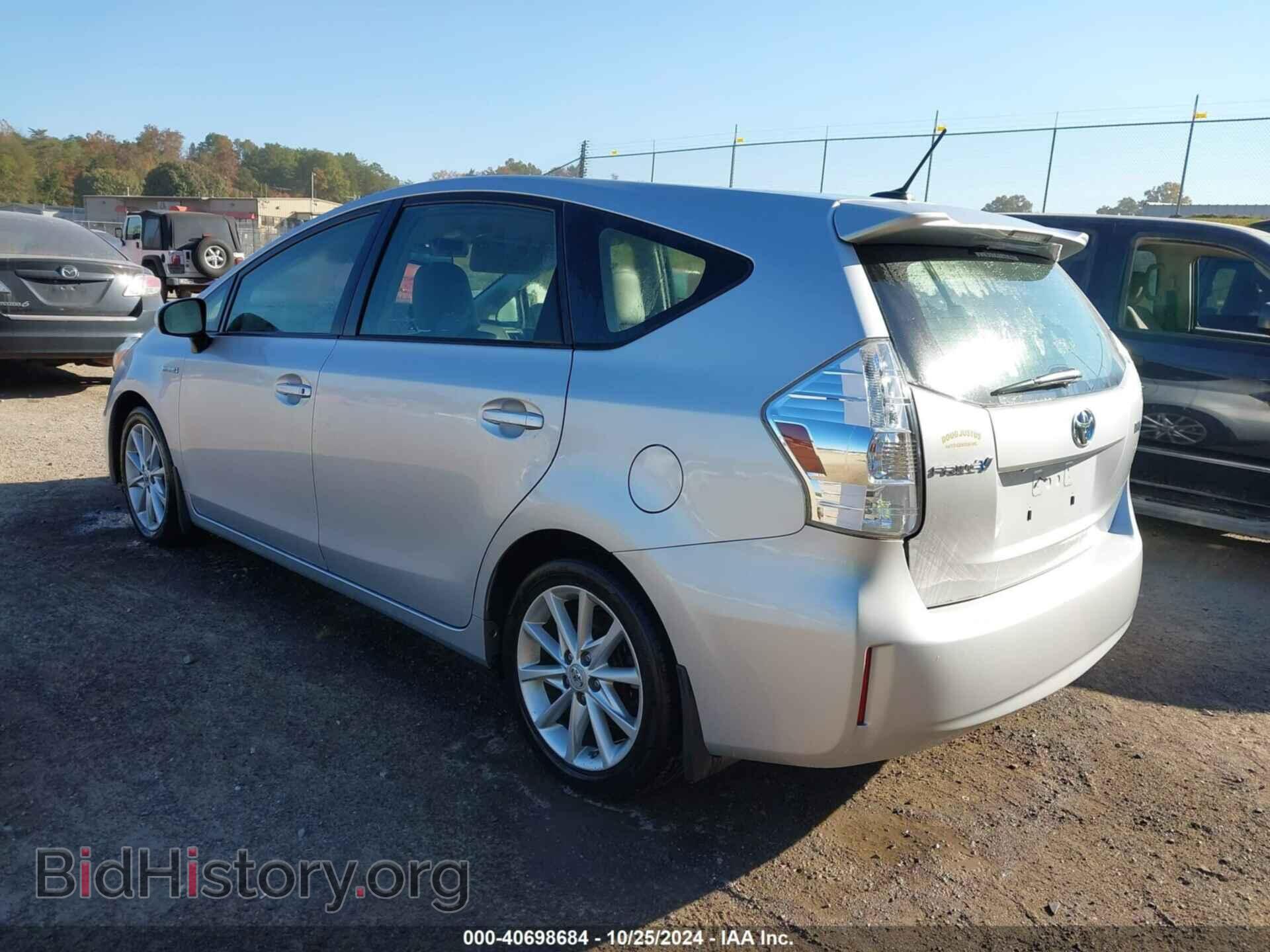 2012 TOYOTA PRIUS V - VIN: JTDZN3EU6C3102749 - Фото 3