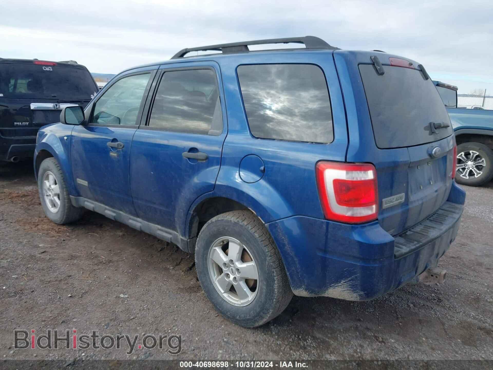 2008 FORD ESCAPE - VIN: 1FMCU93118KD91231 - Фото 3
