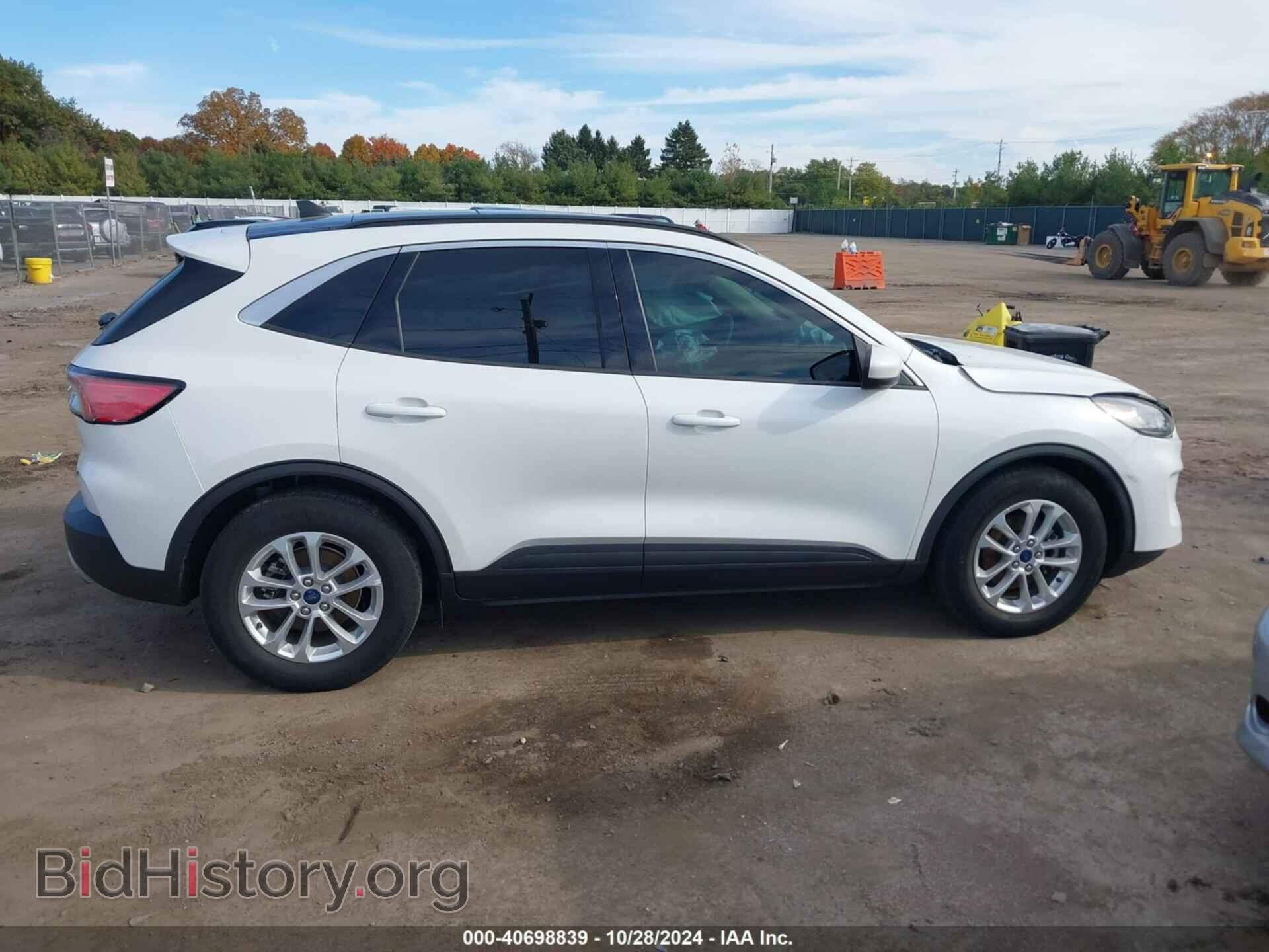 2020 FORD ESCAPE - VIN: 1FMCU0G60LUA70523 - Photo 13