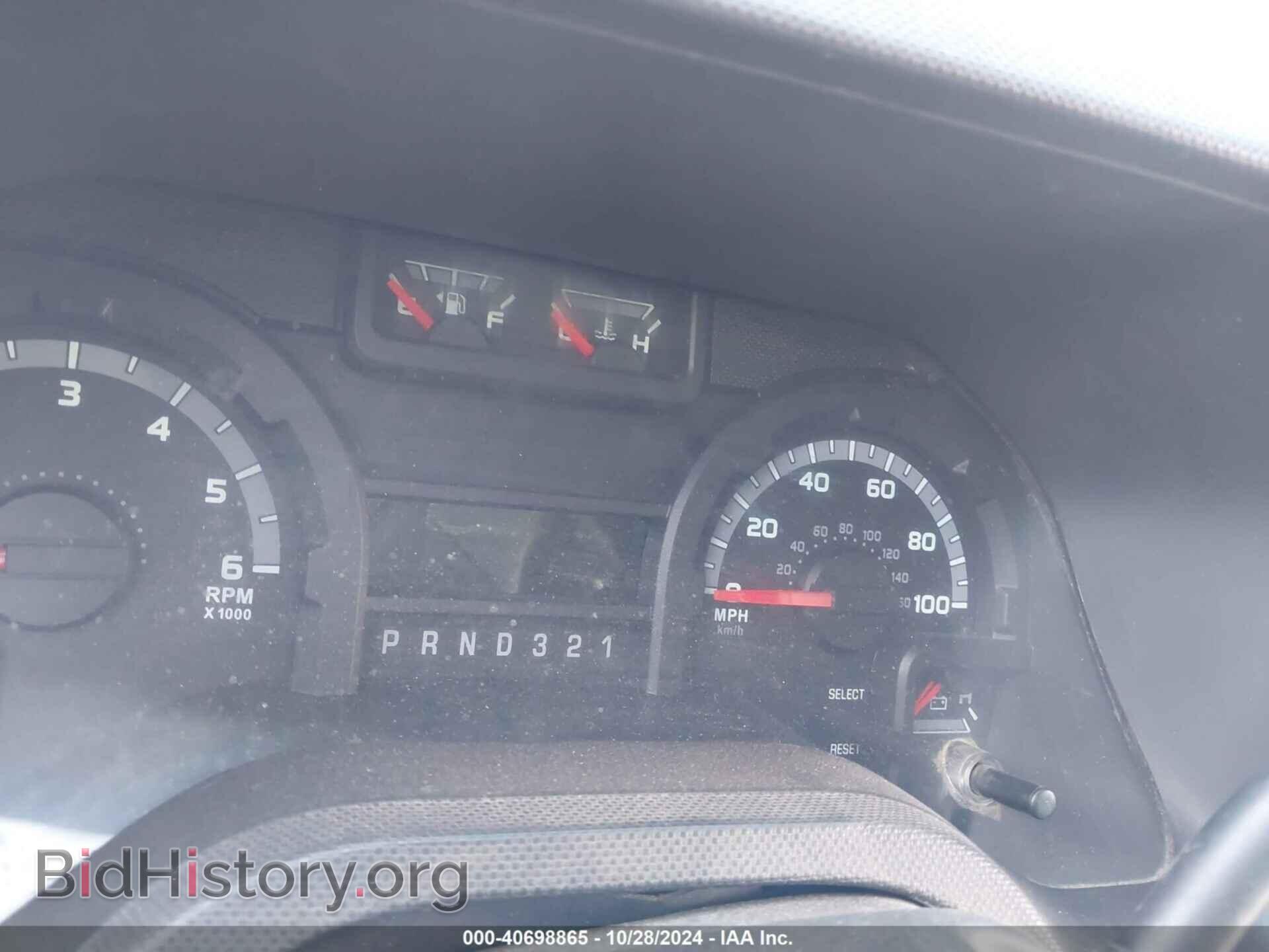 Photo 1FDWE3FL9EDA13064 - FORD E-350 CUTAWAY 2014