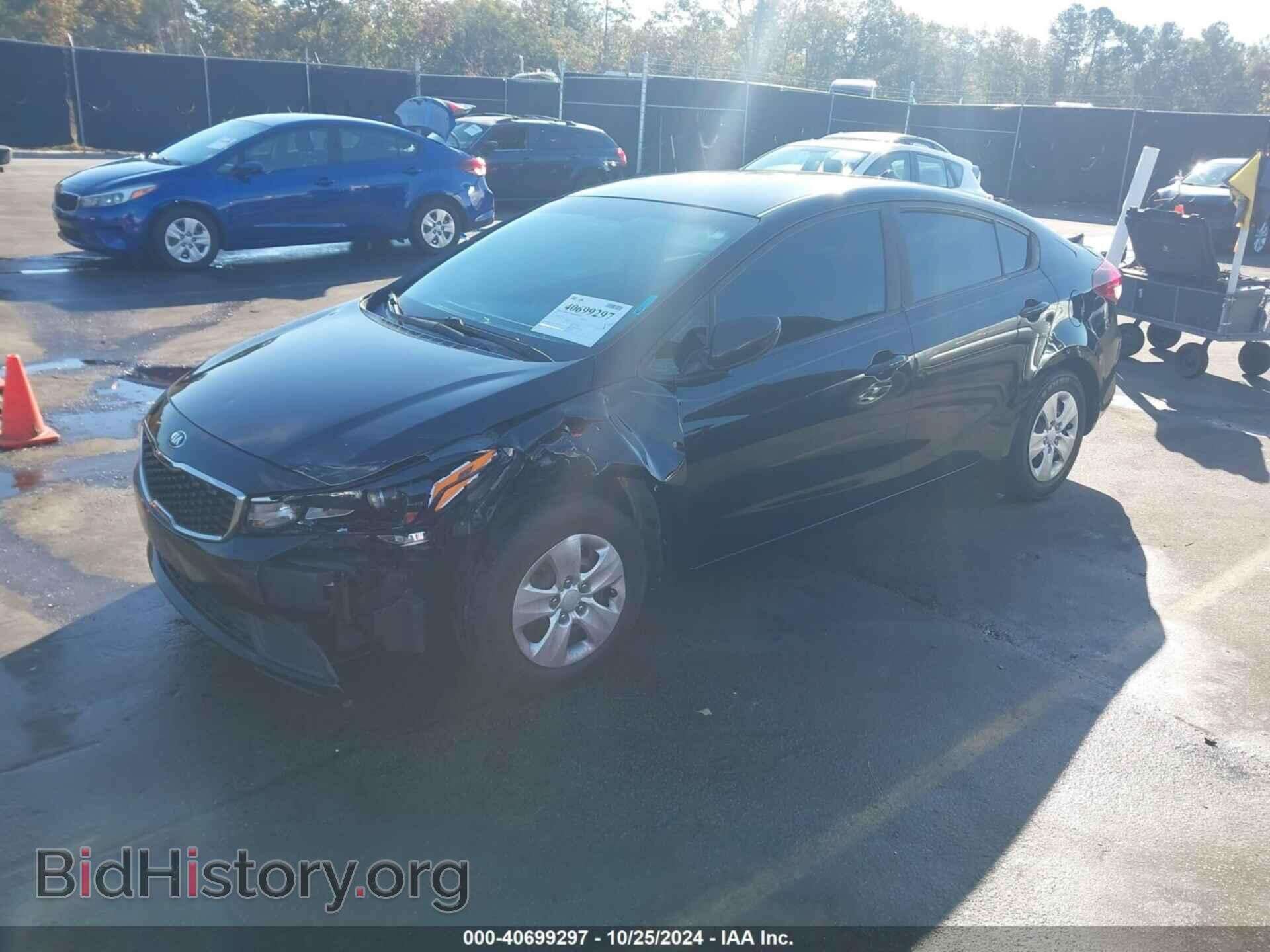 2017 KIA FORTE - VIN: 3KPFK4A78HE011192 - Фото 2