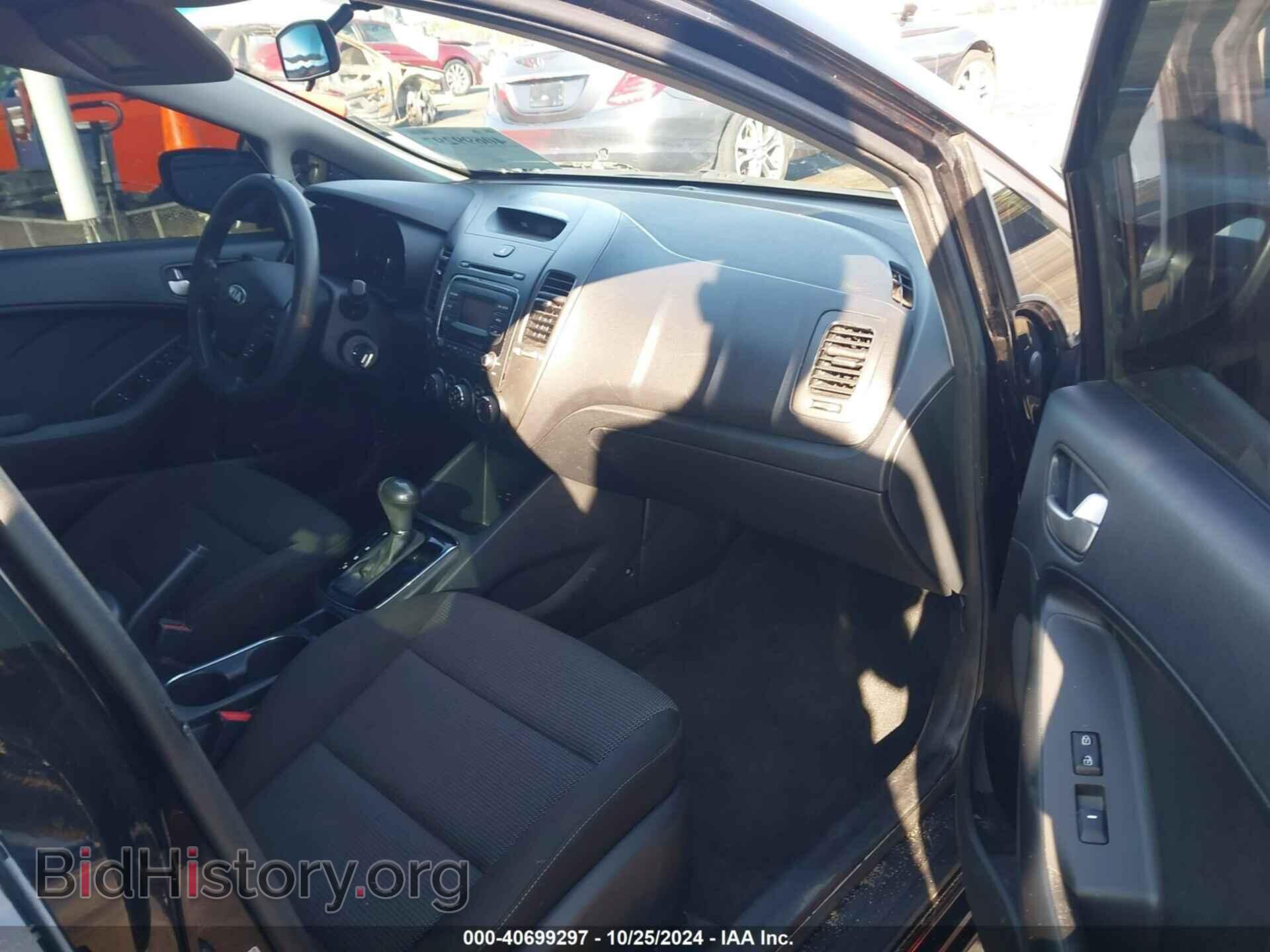 2017 KIA FORTE - VIN: 3KPFK4A78HE011192 - Фото 5