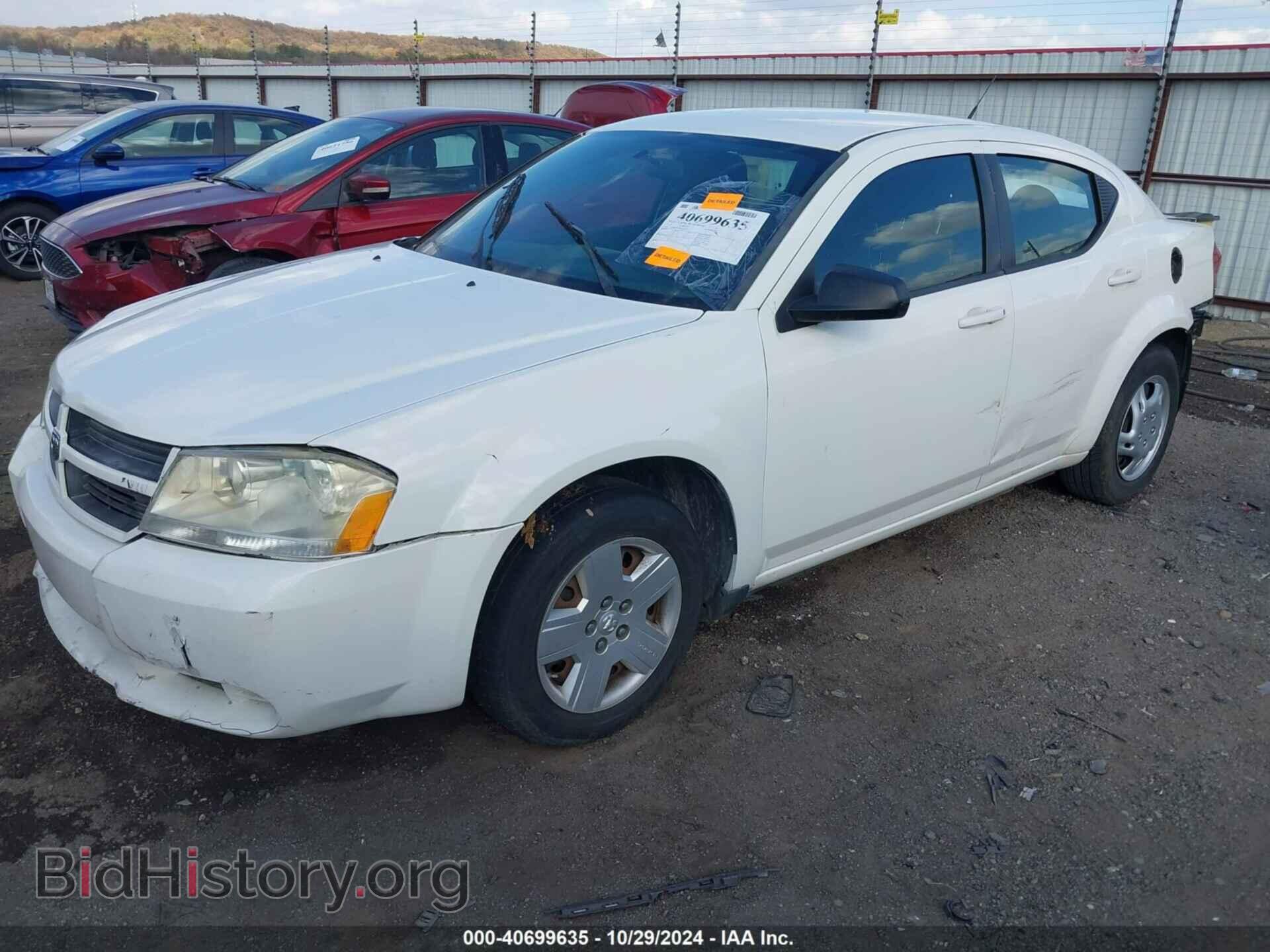 2011 DODGE AVENGER - VIN: 1B3BD4FB3BN508001 - Фото 2