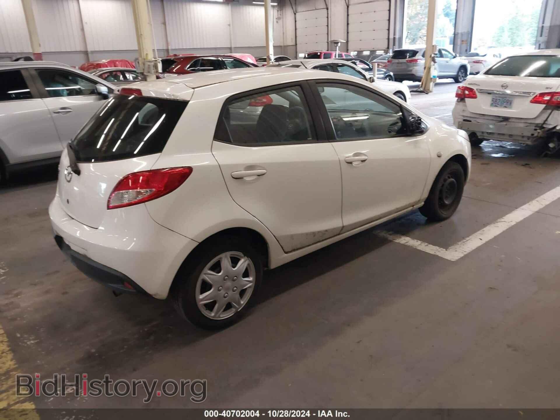 2012 MAZDA MAZDA2 - VIN: JM1DE1KZ8C0144890 - Фото 4
