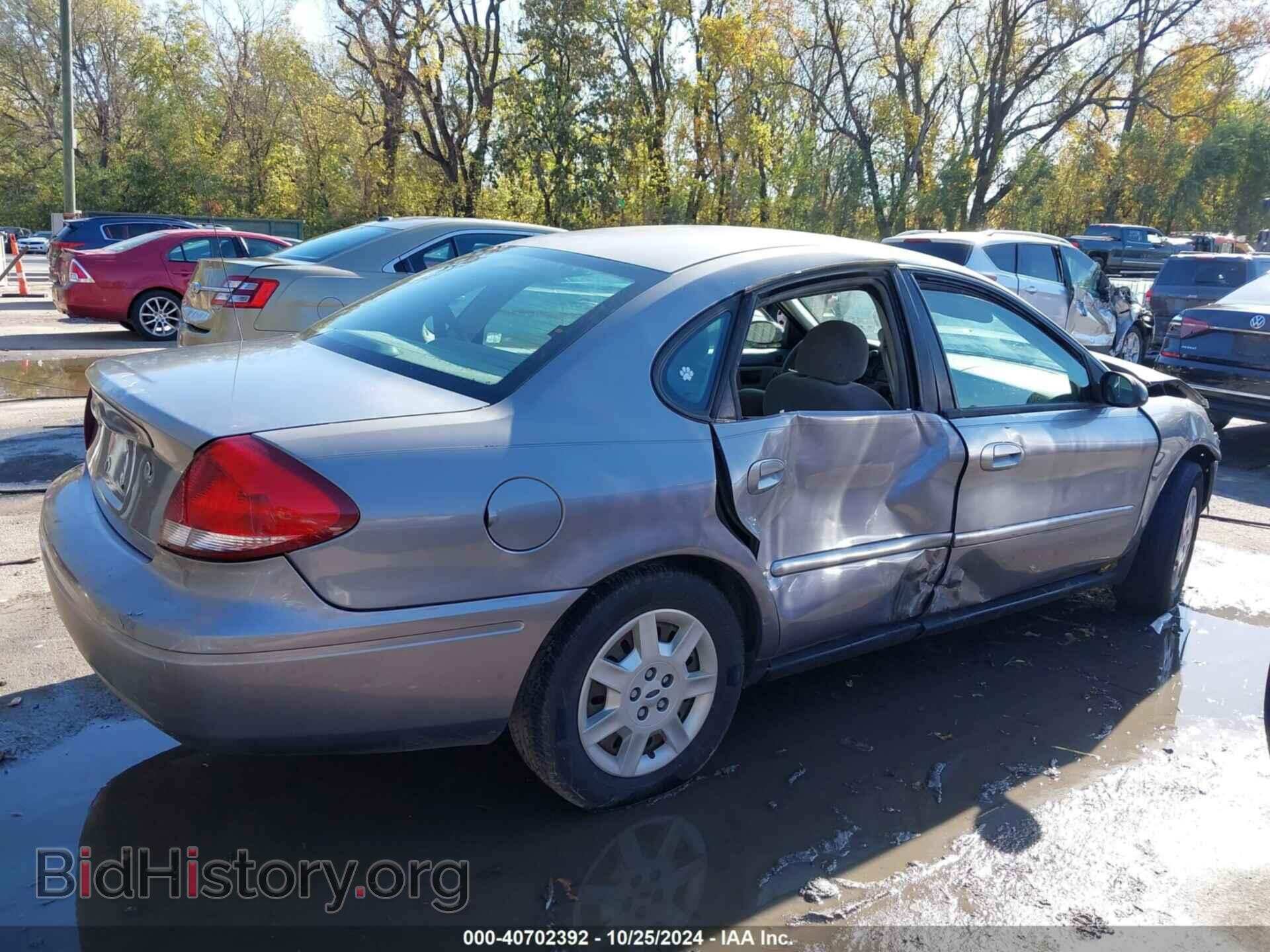 2007 FORD TAURUS - VIN: 1FAFP53U07A211971 - Фото 12