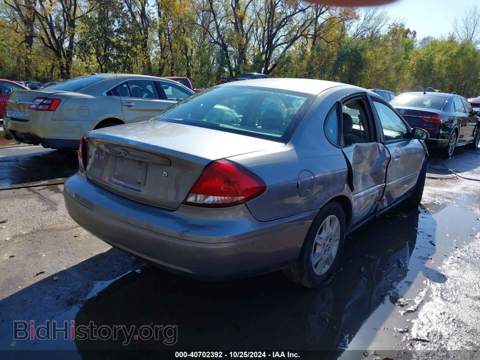 2007 FORD TAURUS - VIN: 1FAFP53U07A211971 - Фото 4
