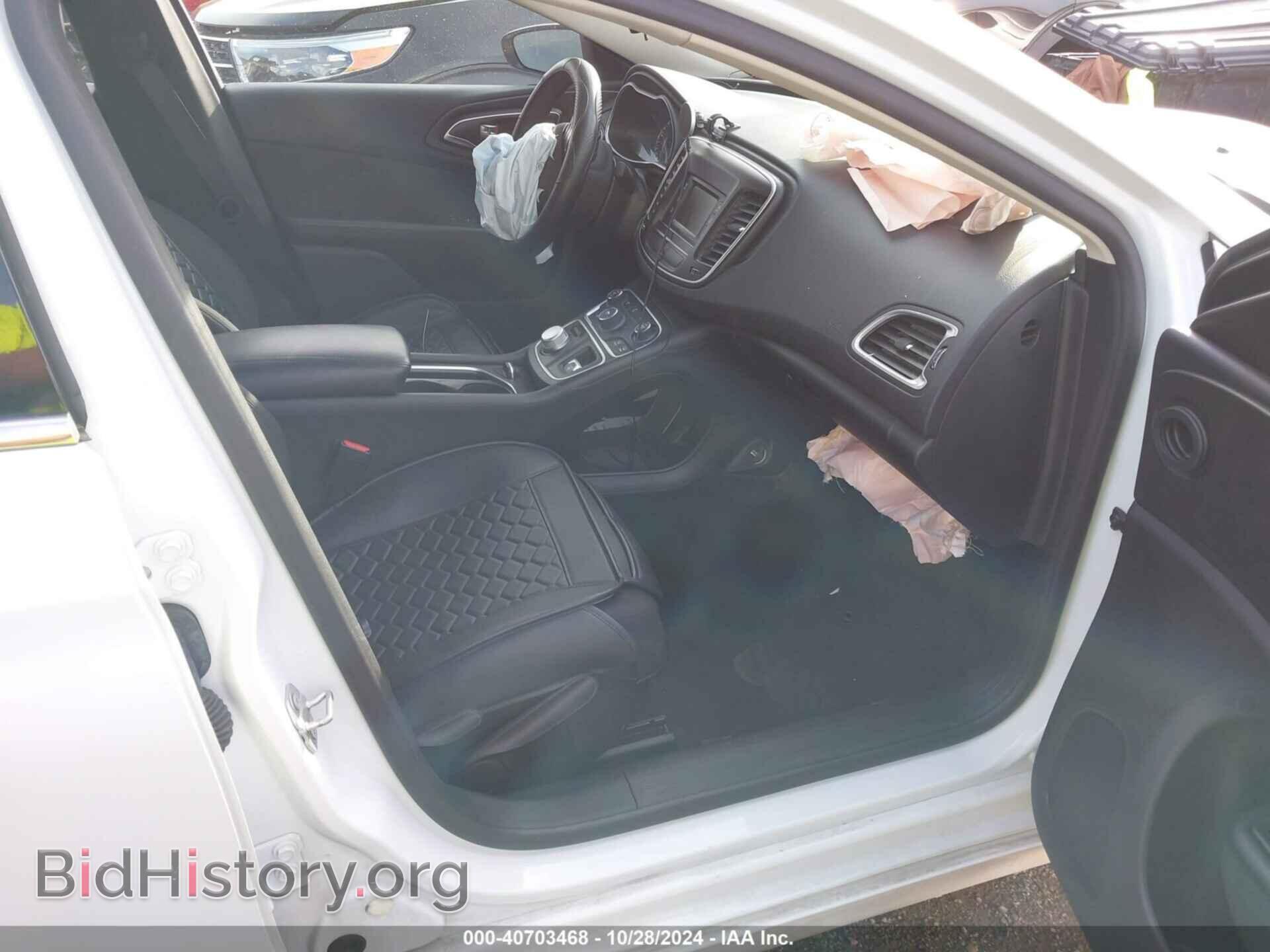 2016 CHRYSLER 200 - VIN: 1C3CCCFB1GN172554 - Фото 5