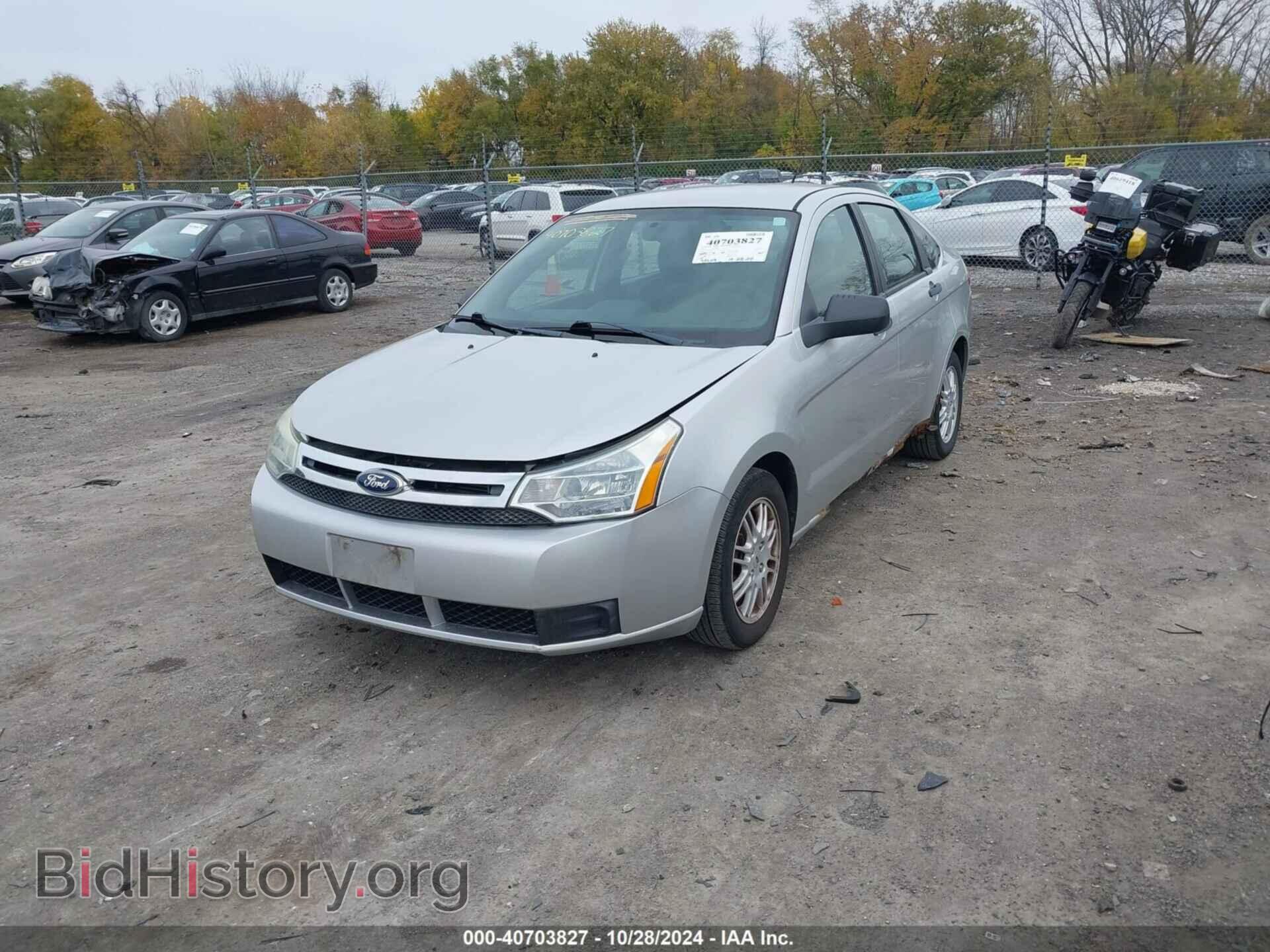 2011 FORD FOCUS - VIN: 1FAHP3FN8BW115874 - Фото 2