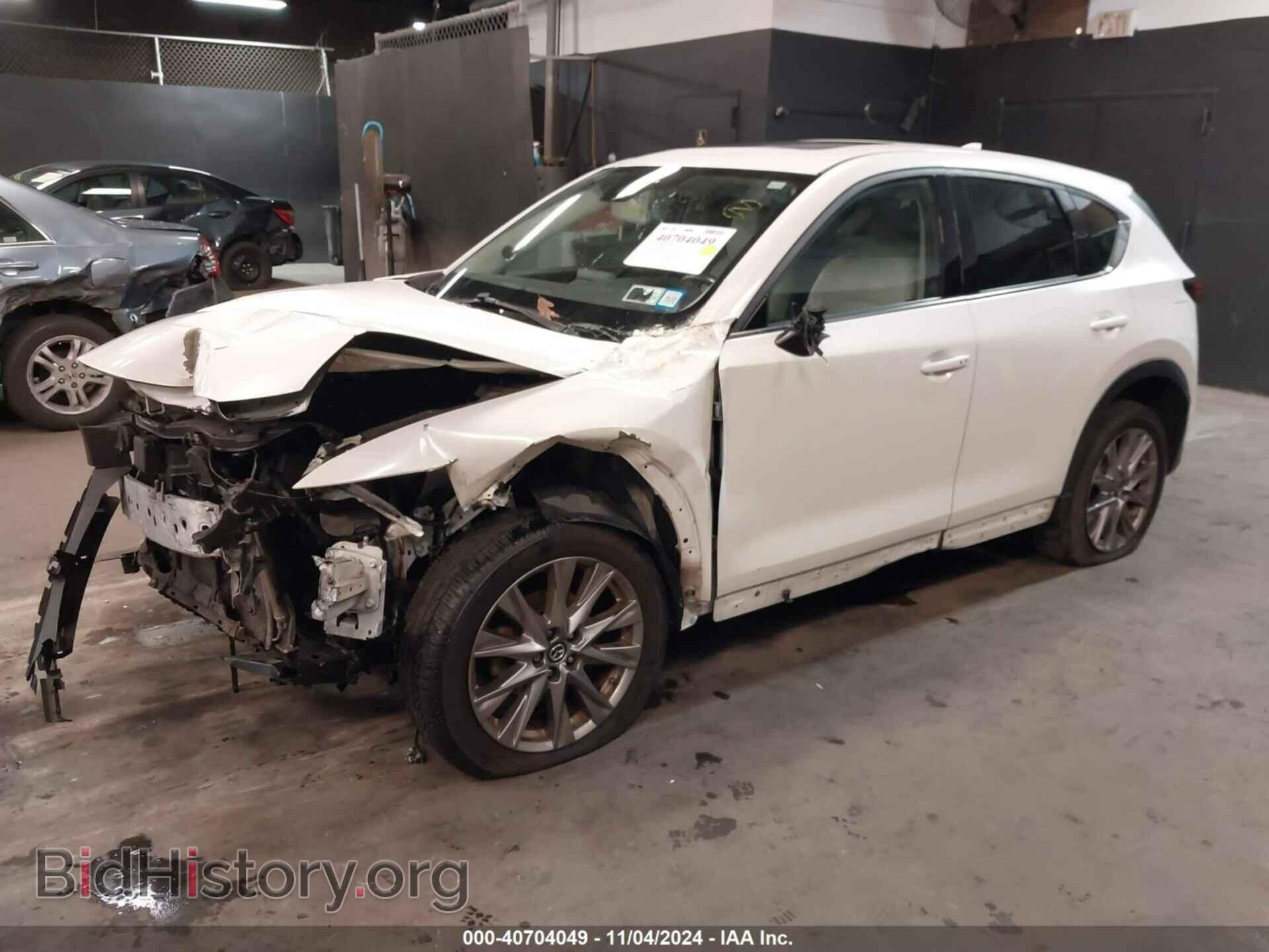 2019 MAZDA CX-5 - VIN: JM3KFBDM0K0683828 - Фото 2