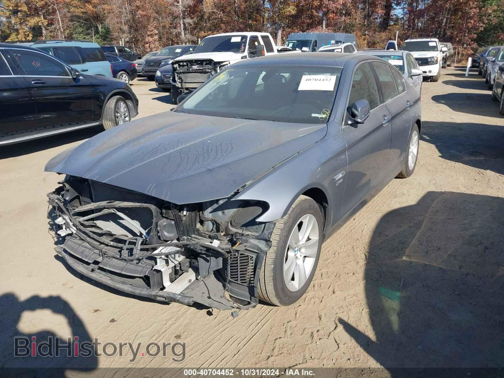 2012 BMW 528I - VIN: WBAXH5C59CDW02899 - Photo 2