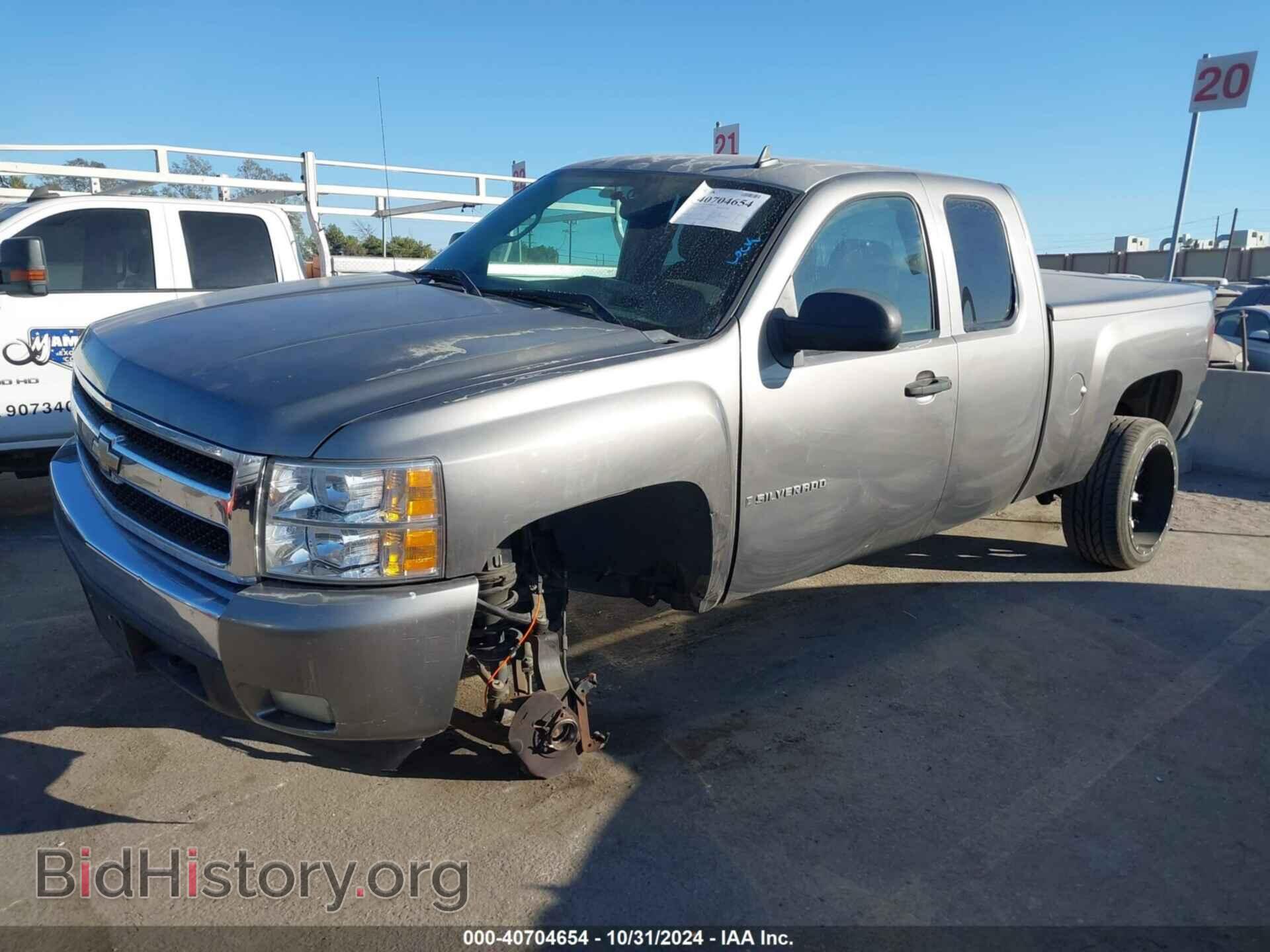 2007 CHEVROLET SILVERADO - VIN: 2GCEC19C171734113 - Фото 2
